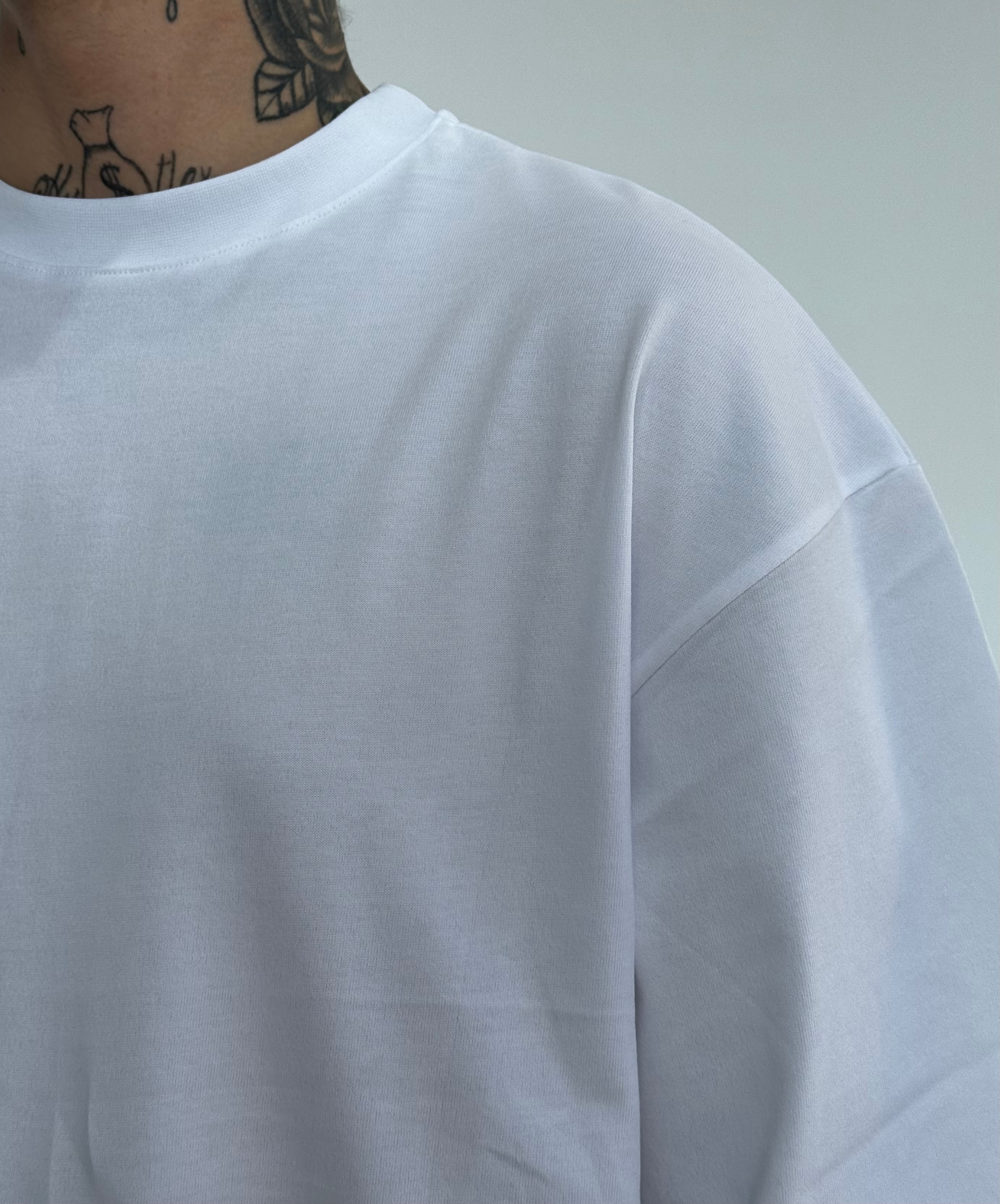 İnce kumaş Orta Oversize Kalıp Pamuklu Basic Tişört