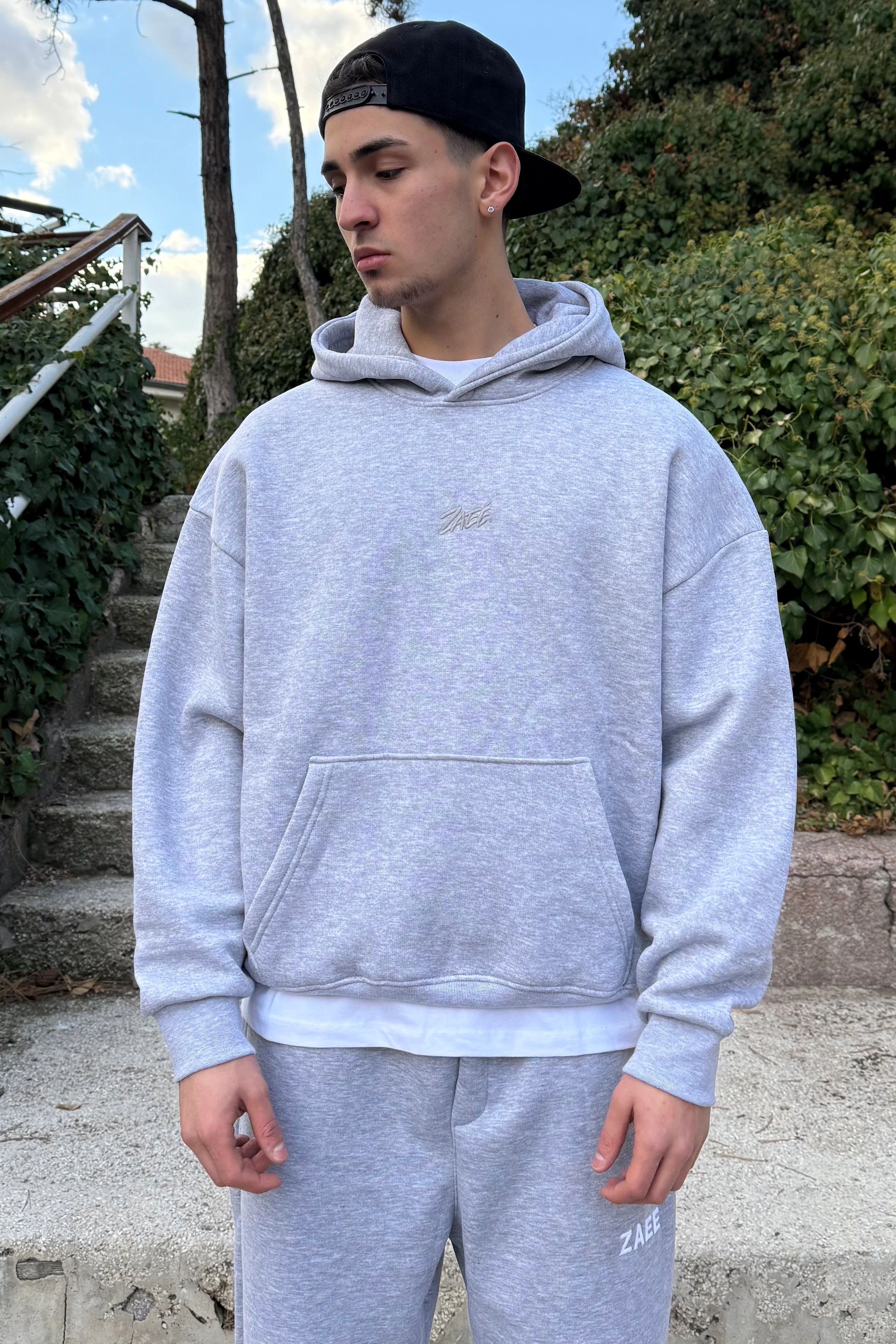ZAEE Nakışlı Oversize Sweatshirt - Gri