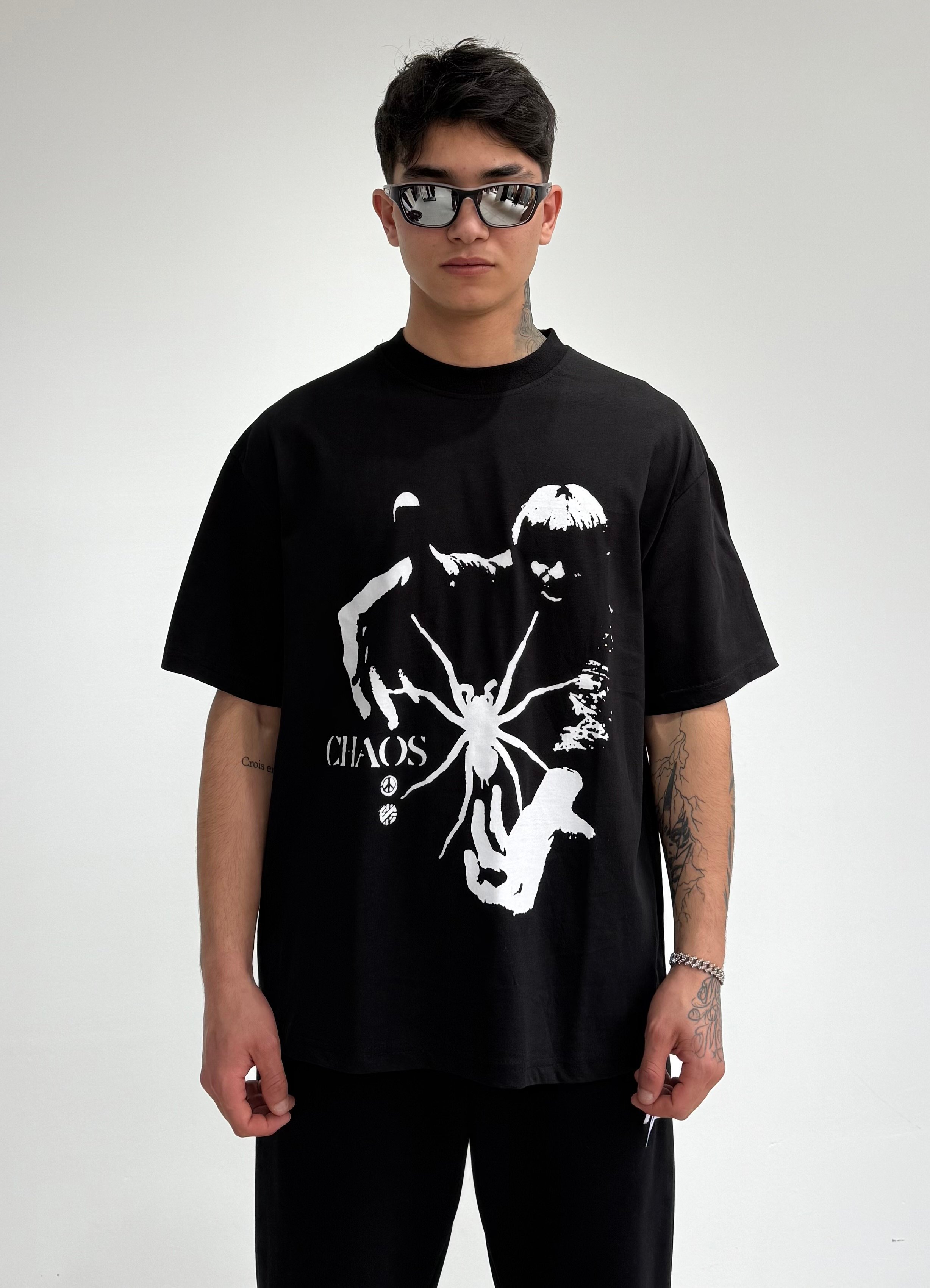 CHAOS Baskılı Oversize Tişört  - Siyah