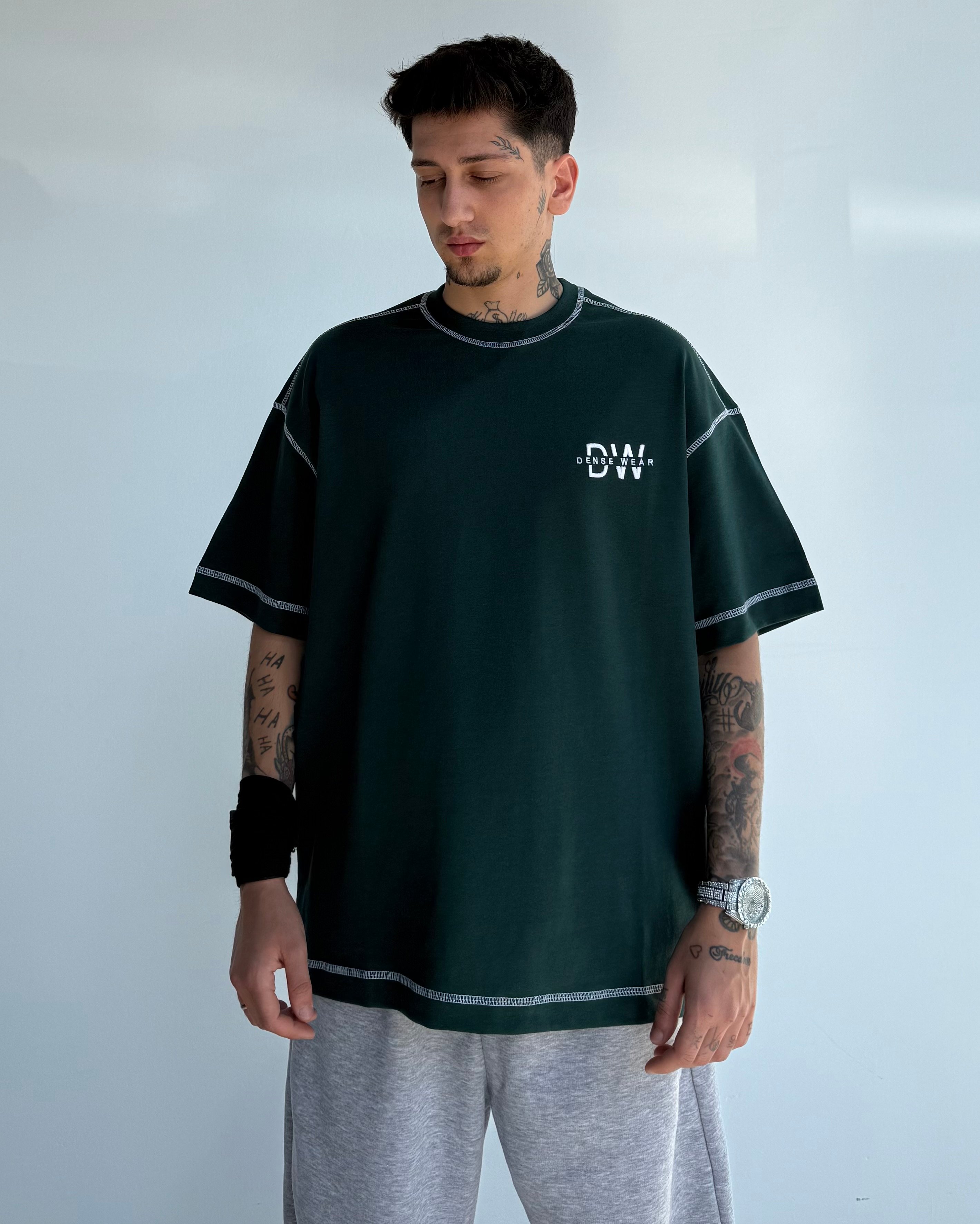 DW Nakışlı Ters Dikiş Oversize Tişört - yeşil