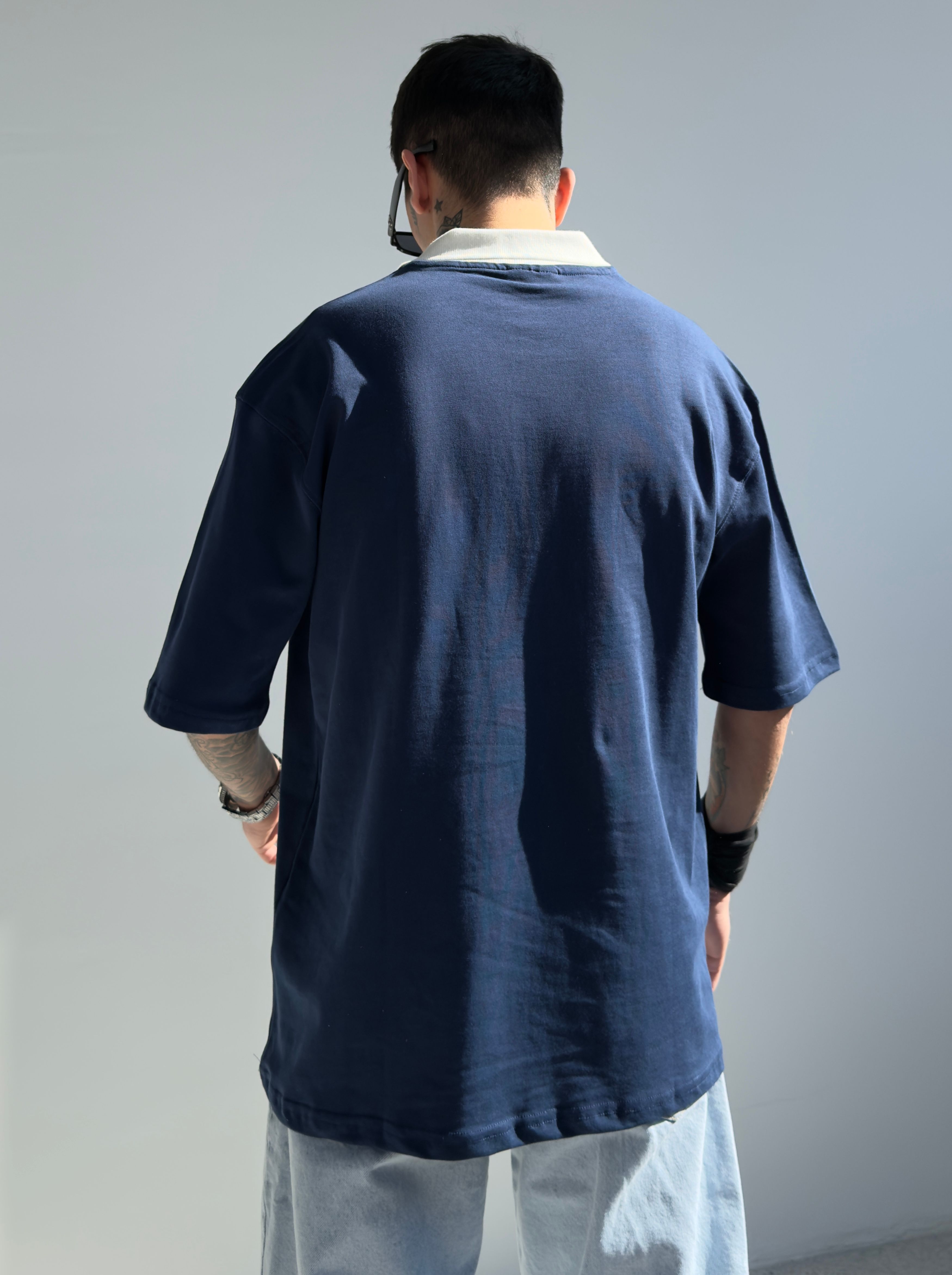 Strong Nakış Detay Oversize Polo Yaka Tişört