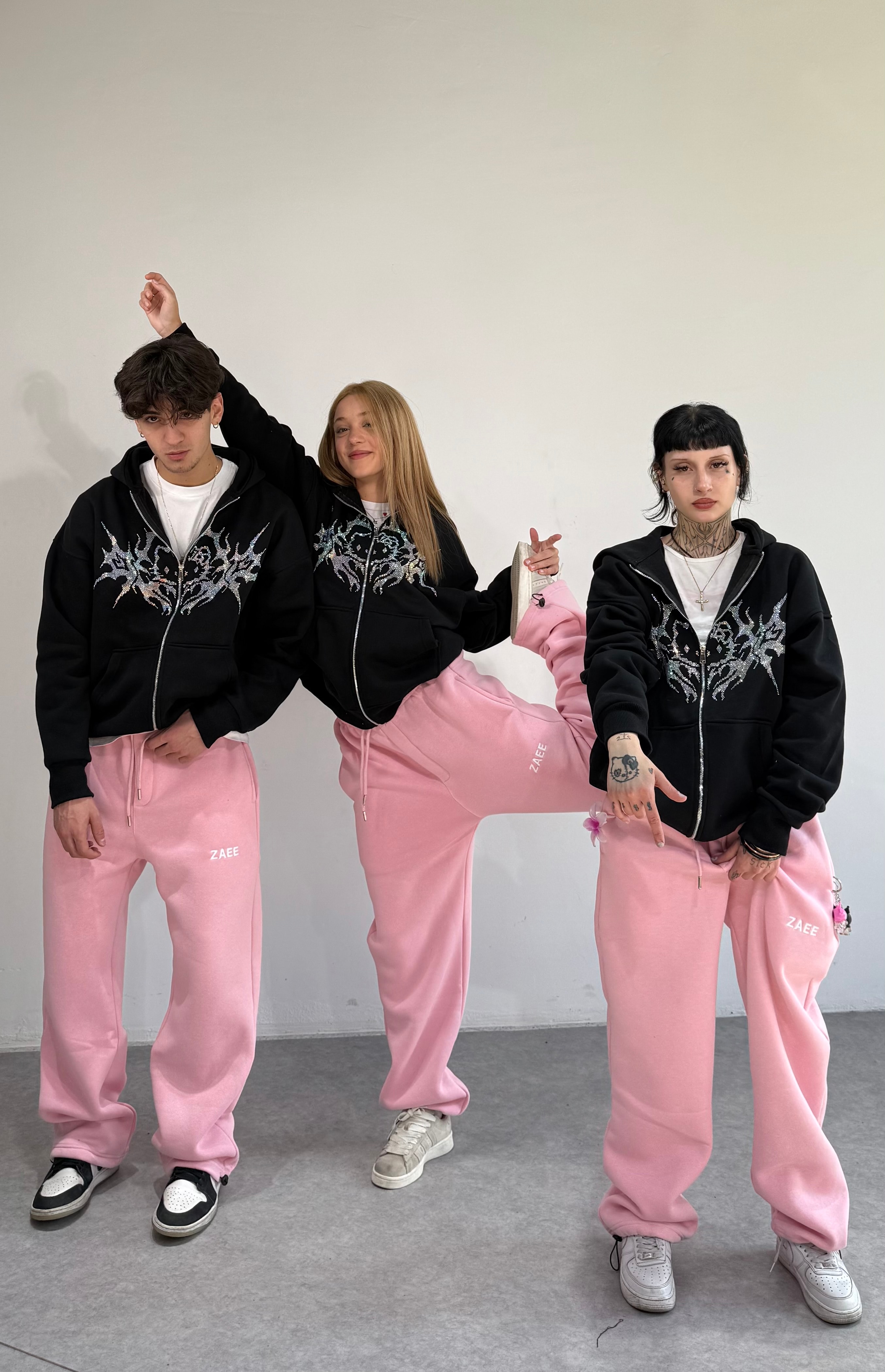 Hello Kitty taşlı Oversize Fermuarlı Hırka 