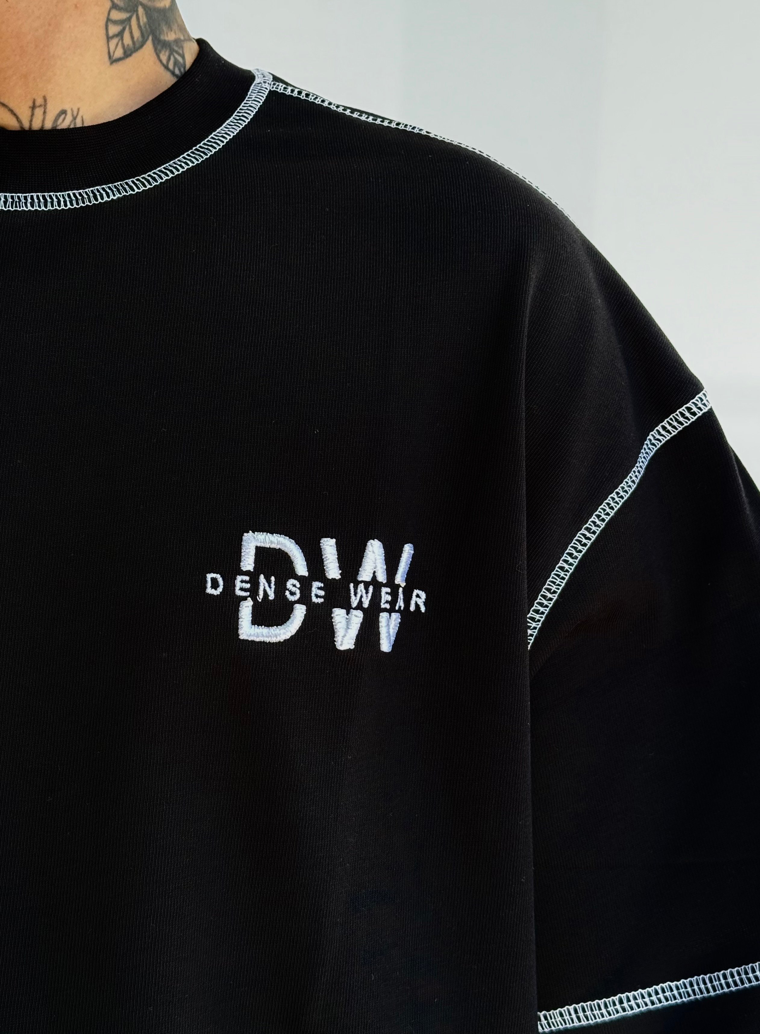DW Nakışlı Ters Dikiş Oversize Tişört