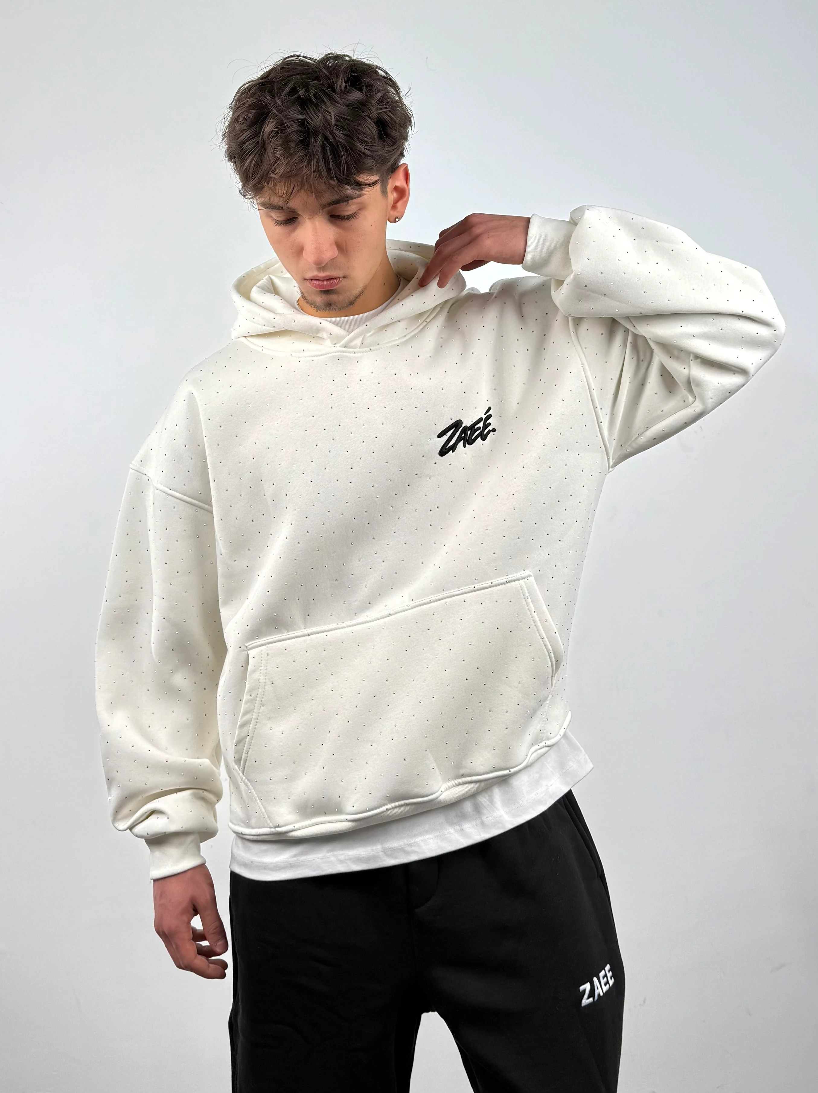 Full Taşlı ZAEE Nakışlı Oversize Sweatshirt