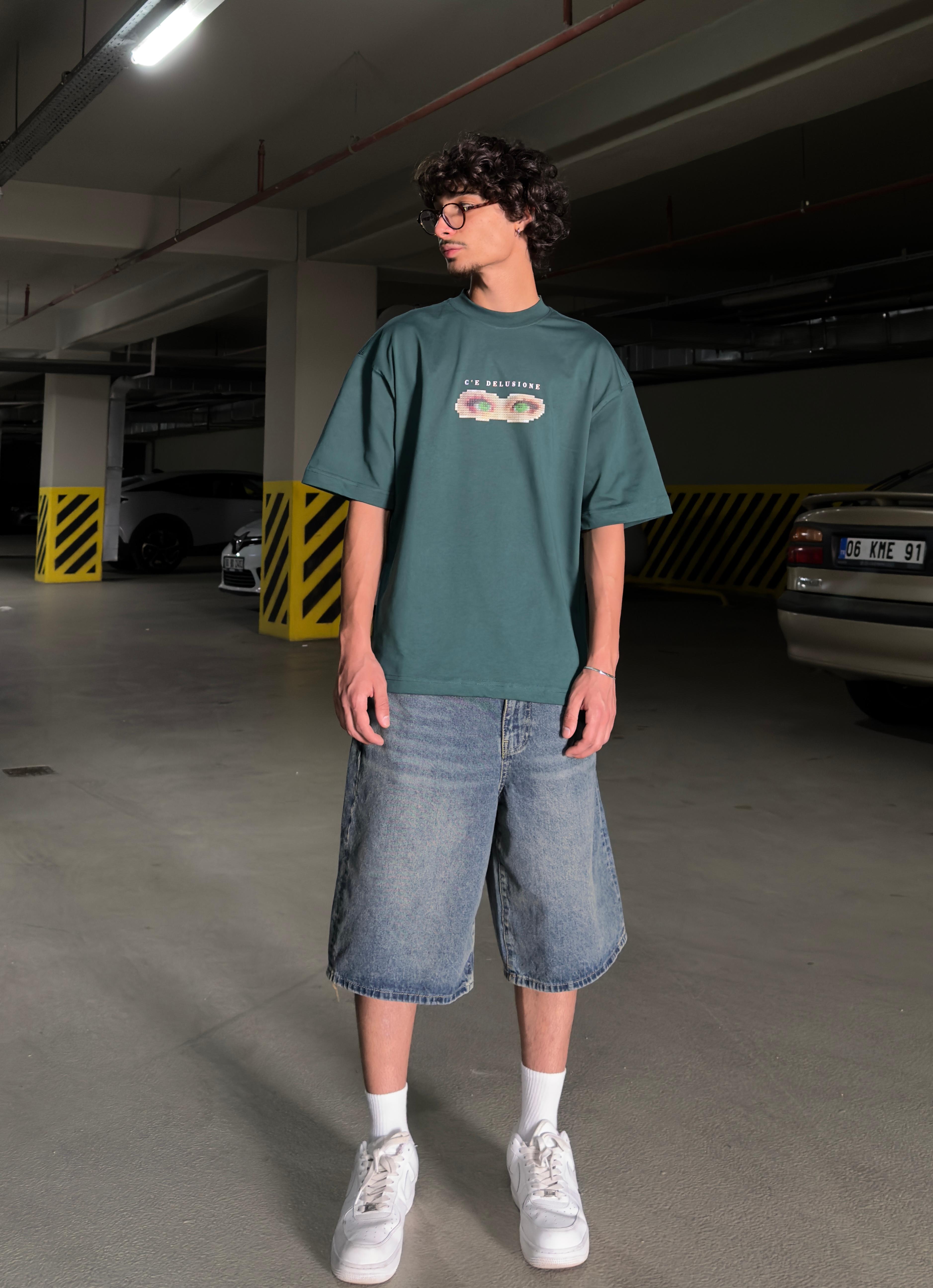 Eyes baskılı Oversize Premium Tişört