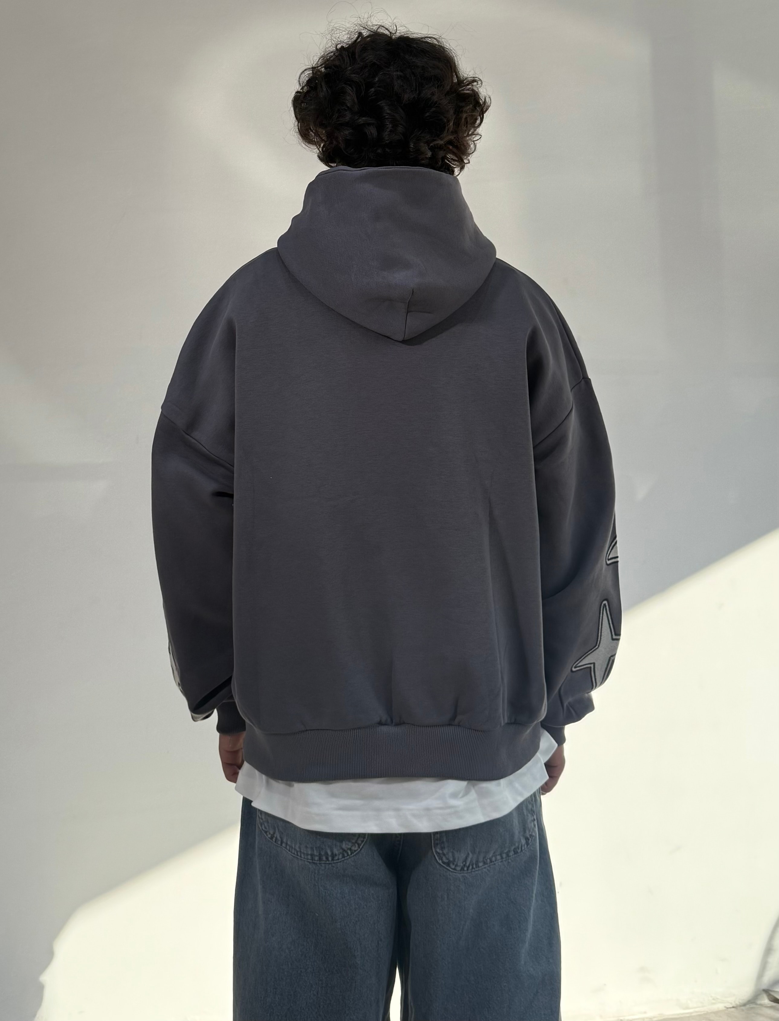 Özel Seri Nakışlı Oversize Sweatshirt