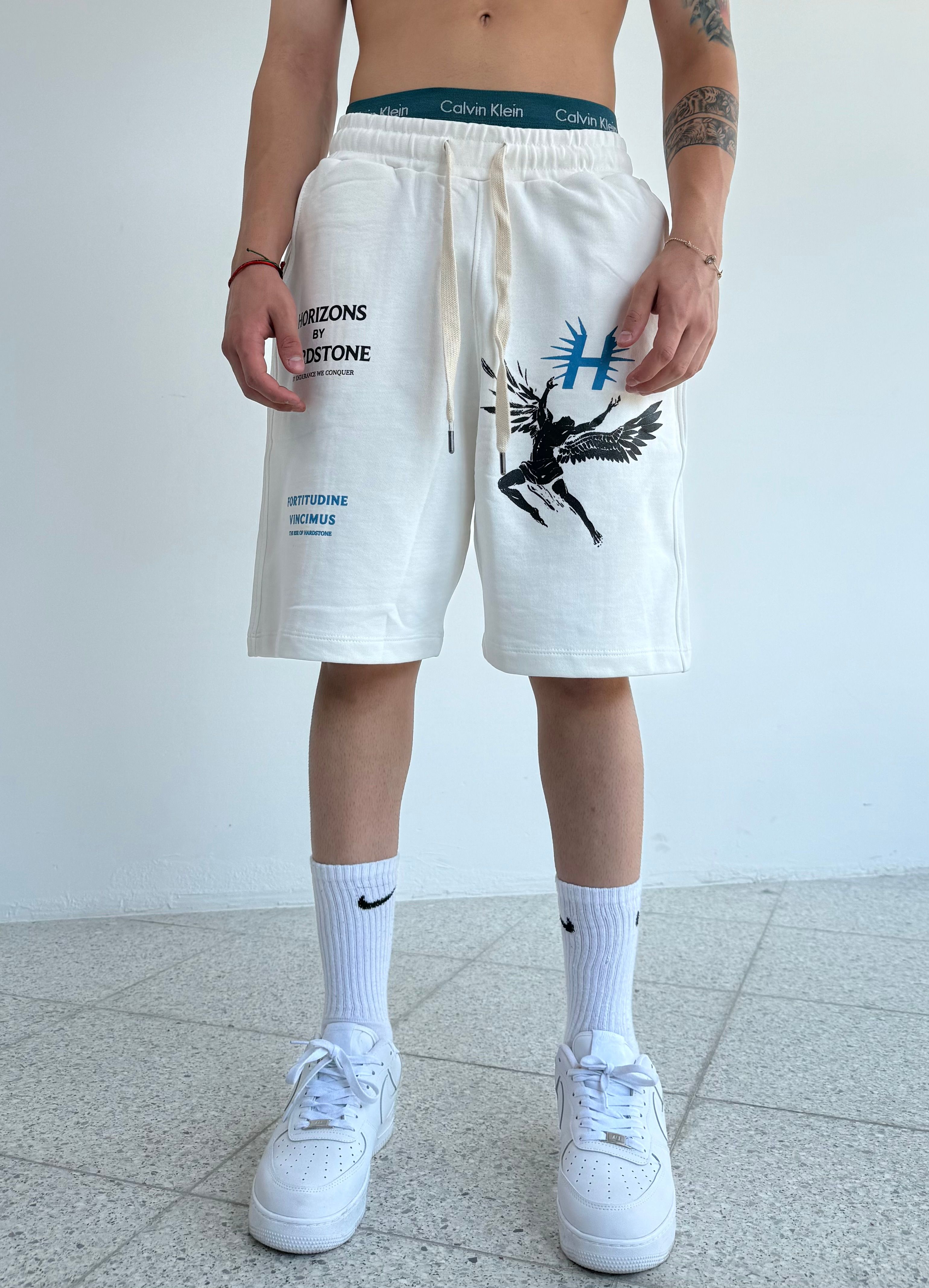 H Baskılı Oversize premium Şort  - Beyaz