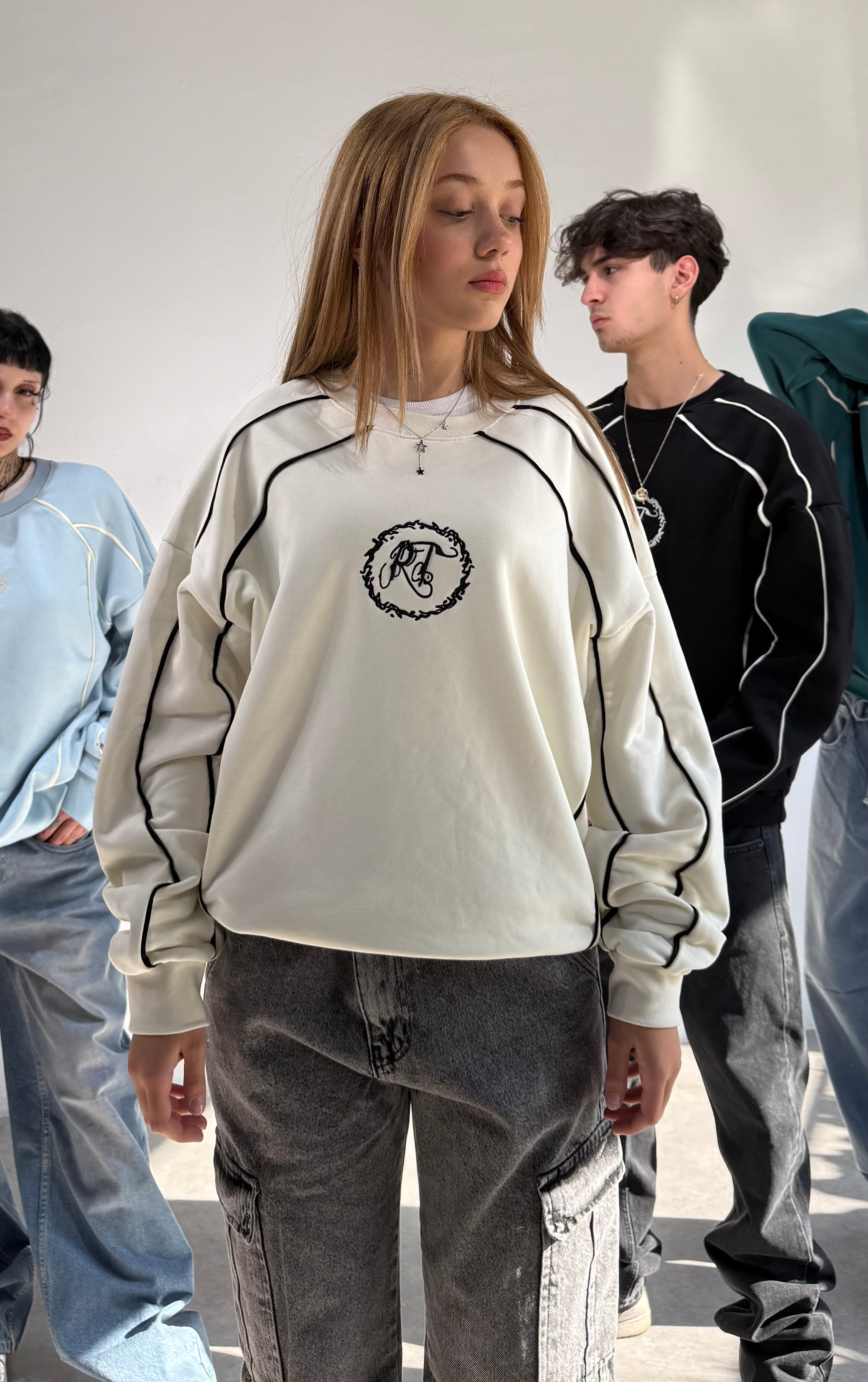 Biye Geçişli Oversize Premium Sweat  - Beyaz