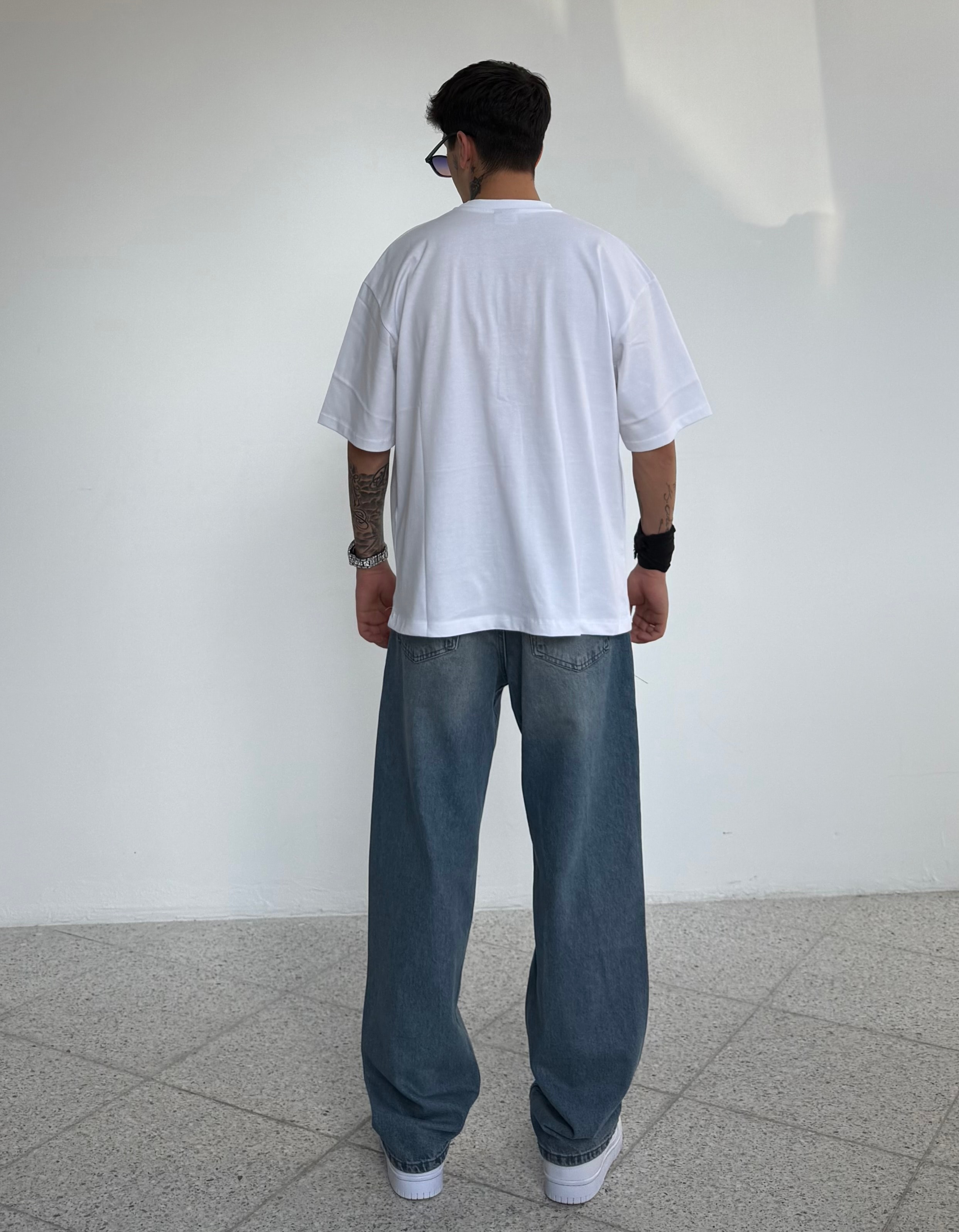 İnce kumaş Orta Oversize Kalıp Pamuklu Basic Tişört