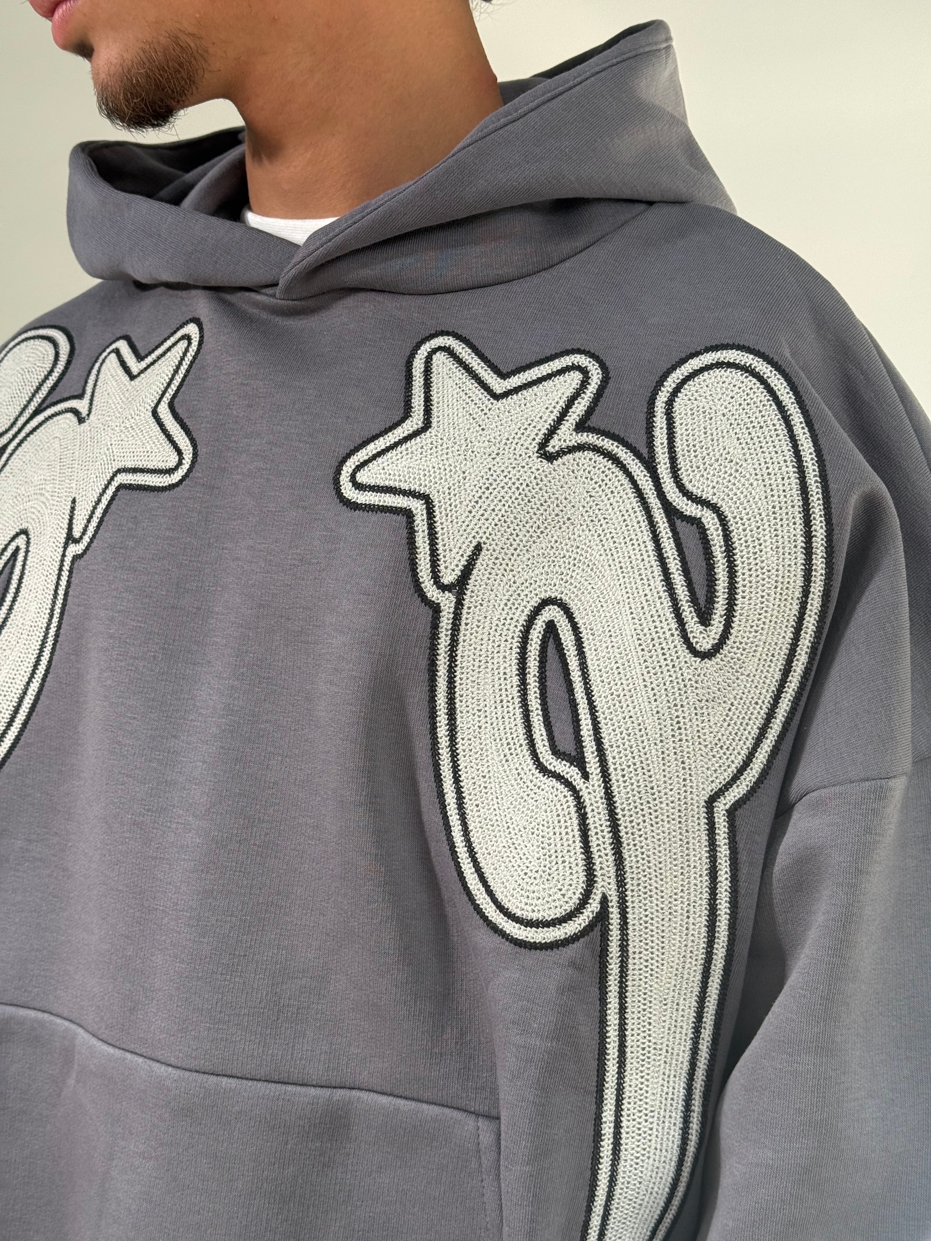 Özel Seri Nakışlı Oversize Sweatshirt