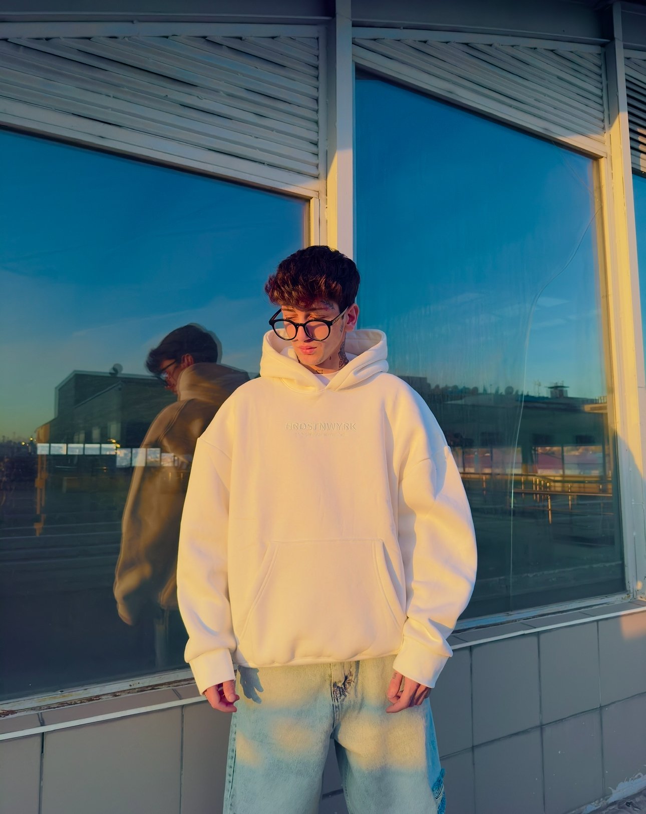 HS Nakışlı Oversize Premium Sweatshirt - Beyaz