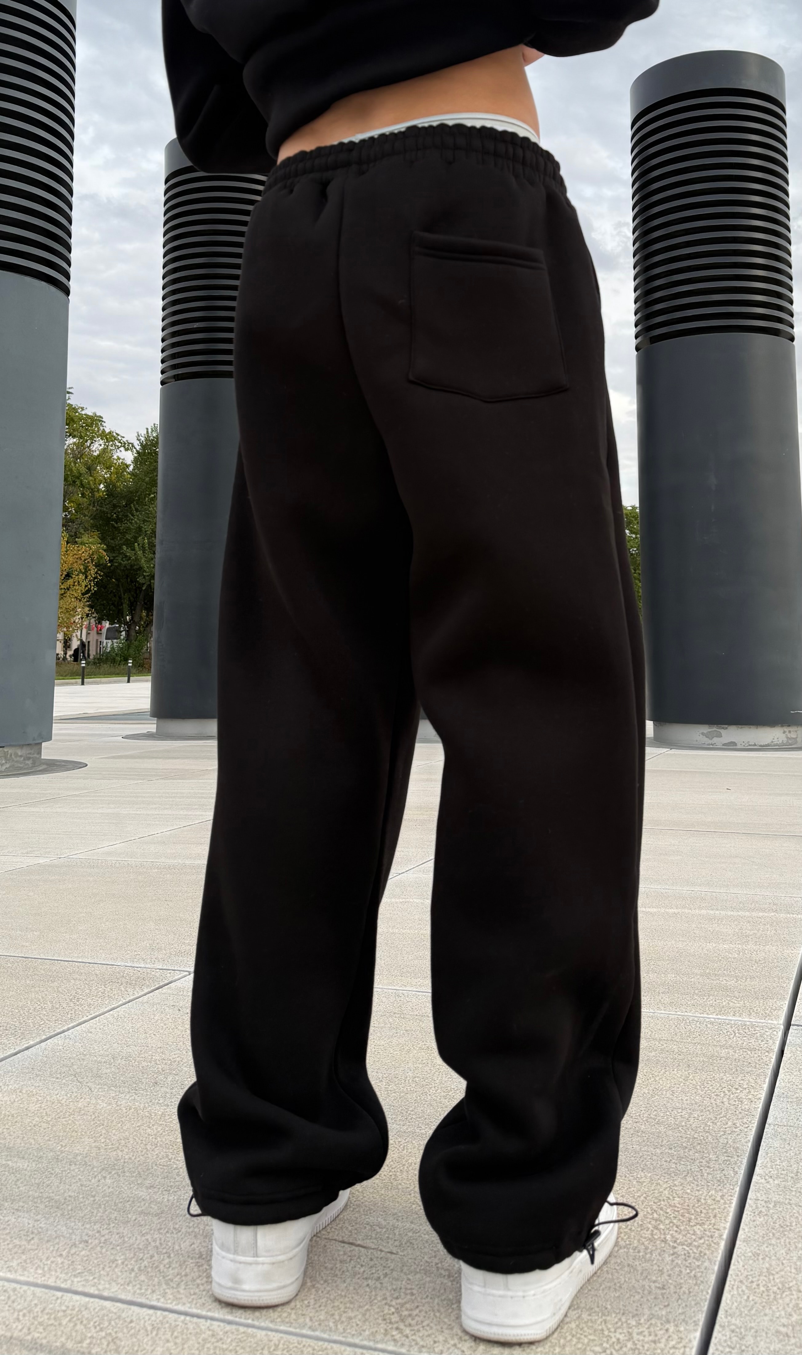 VNM Nakışlı Ayarlanabilir Paça Oversize Eşofman Altı