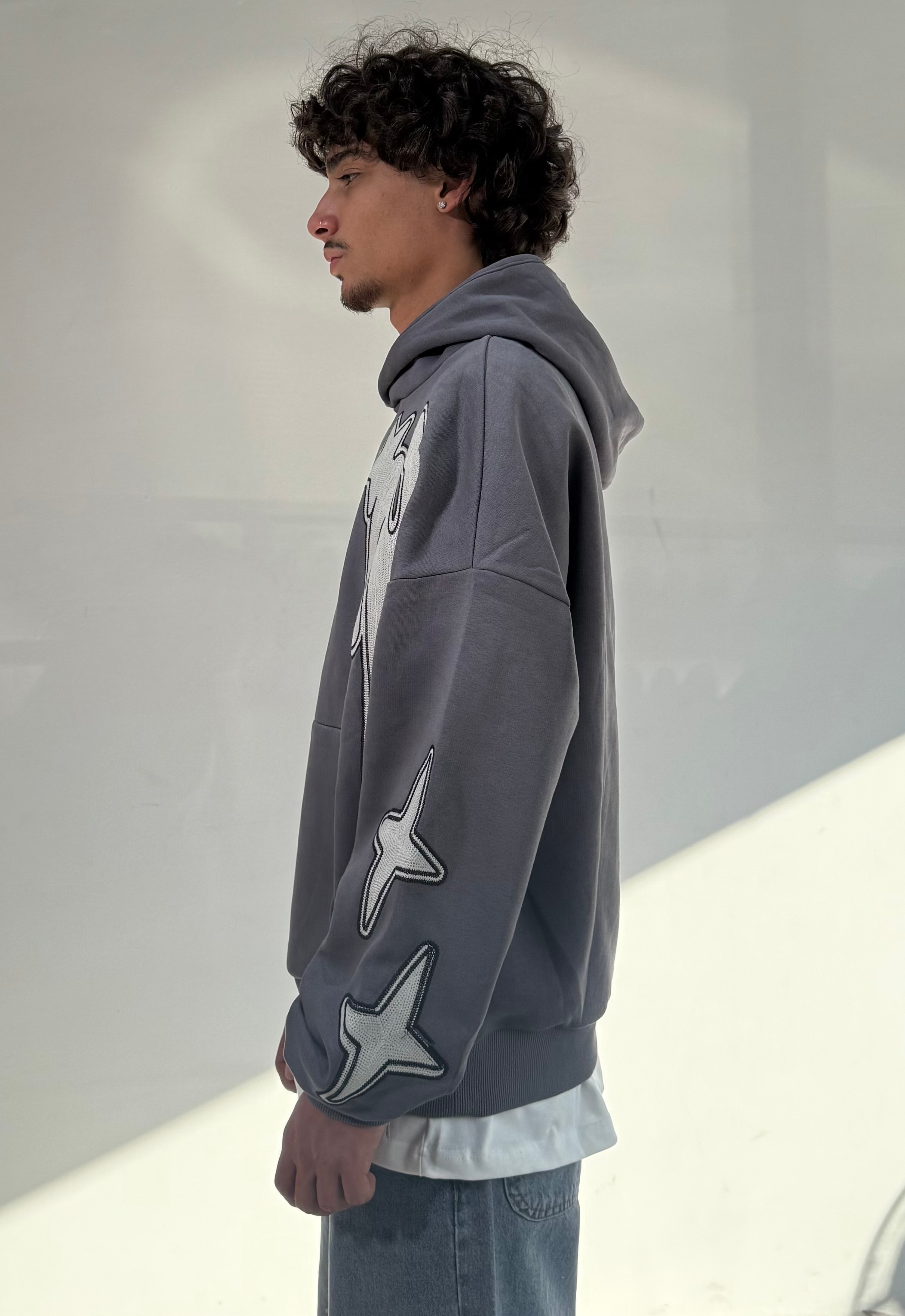 Özel Seri Nakışlı Oversize Sweatshirt