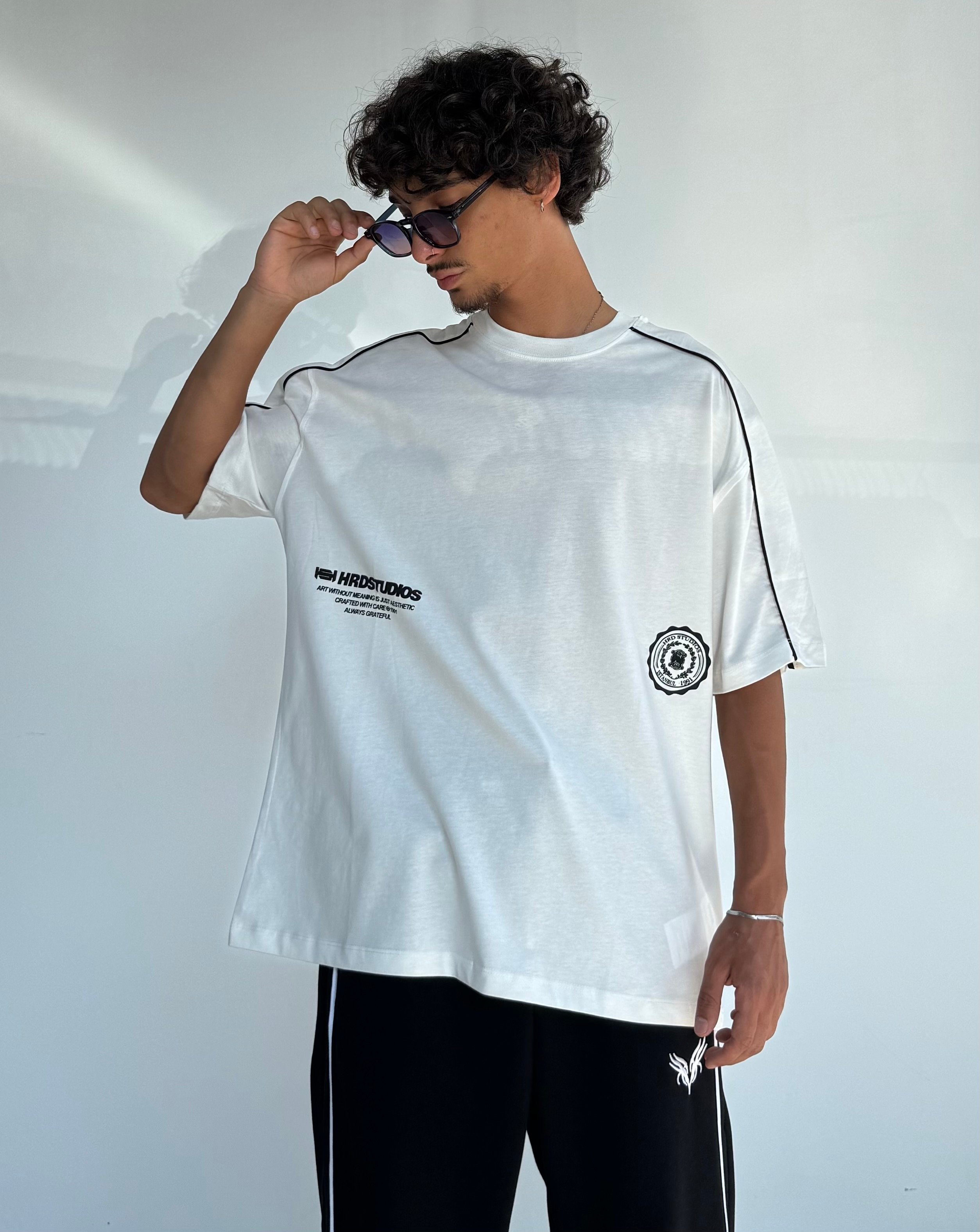 HRDSN Baskılı Biye Geçişli Oversize Tişört 