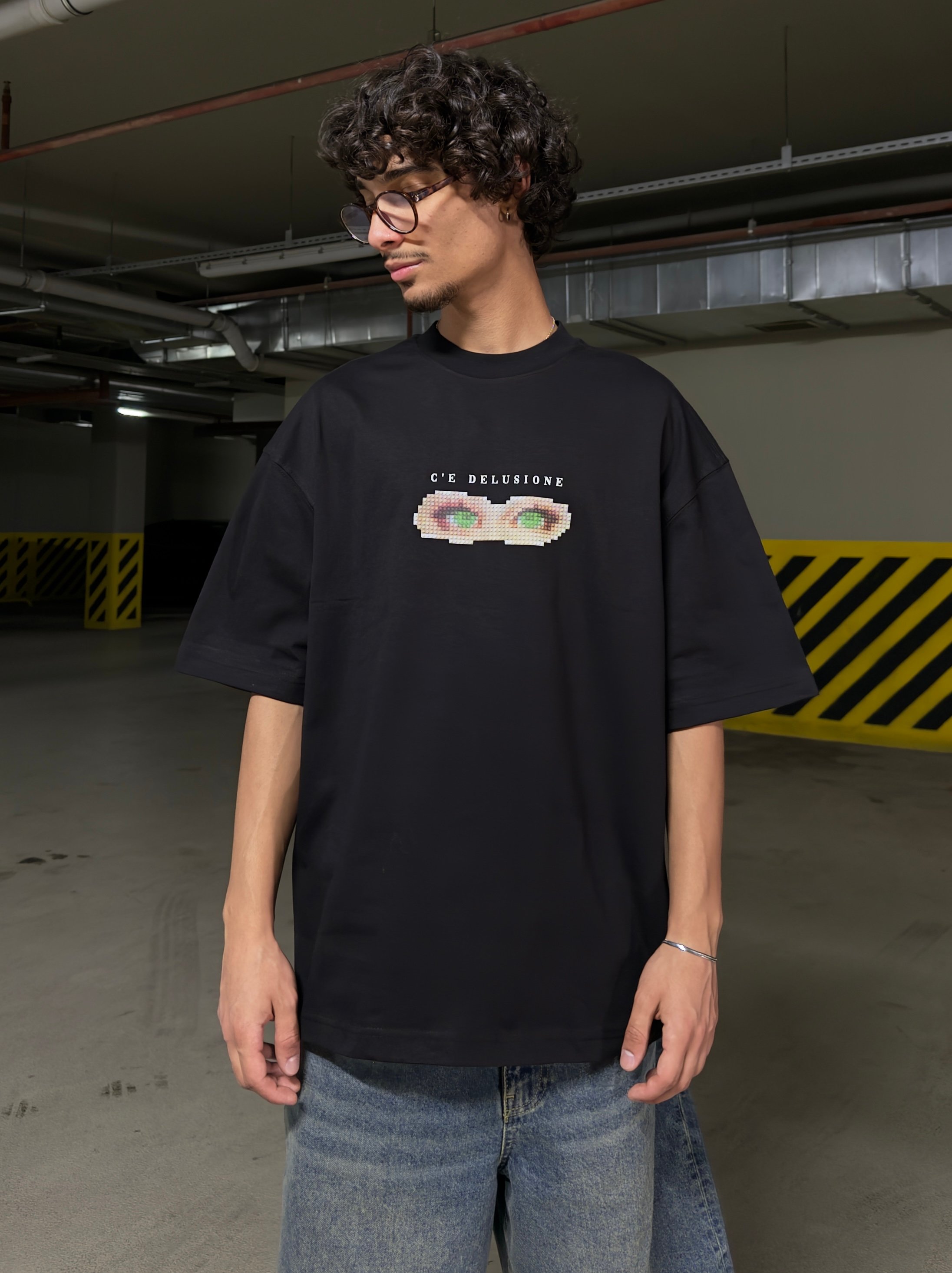 Eyes baskılı Oversize Premium Tişört
