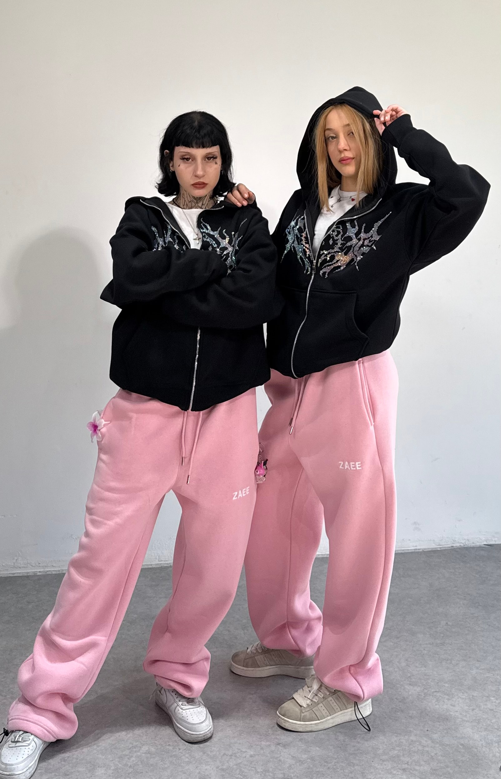 Hello Kitty taşlı Oversize Fermuarlı Hırka 