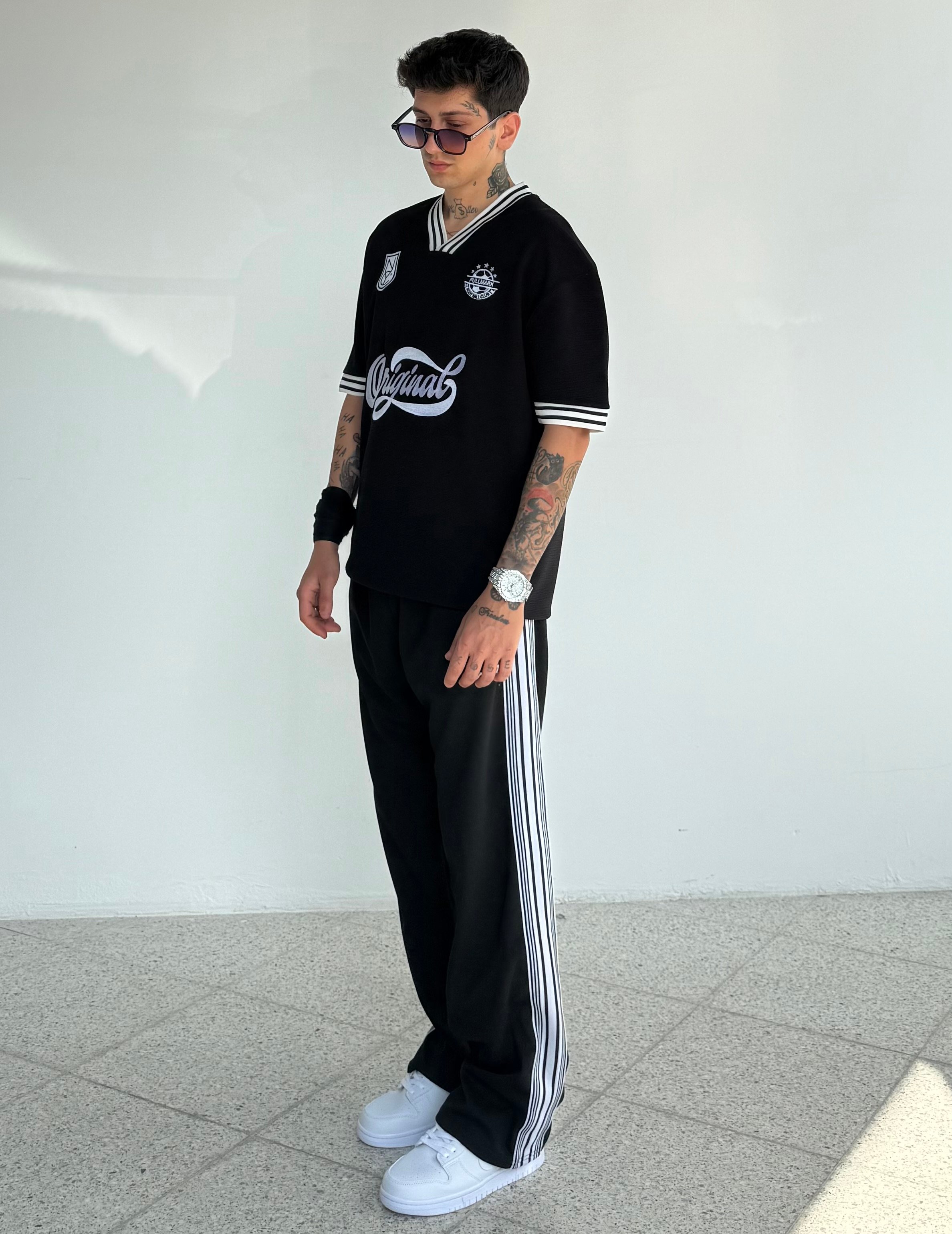 Nakışlı Kalın Kumaş Oversize Tişört