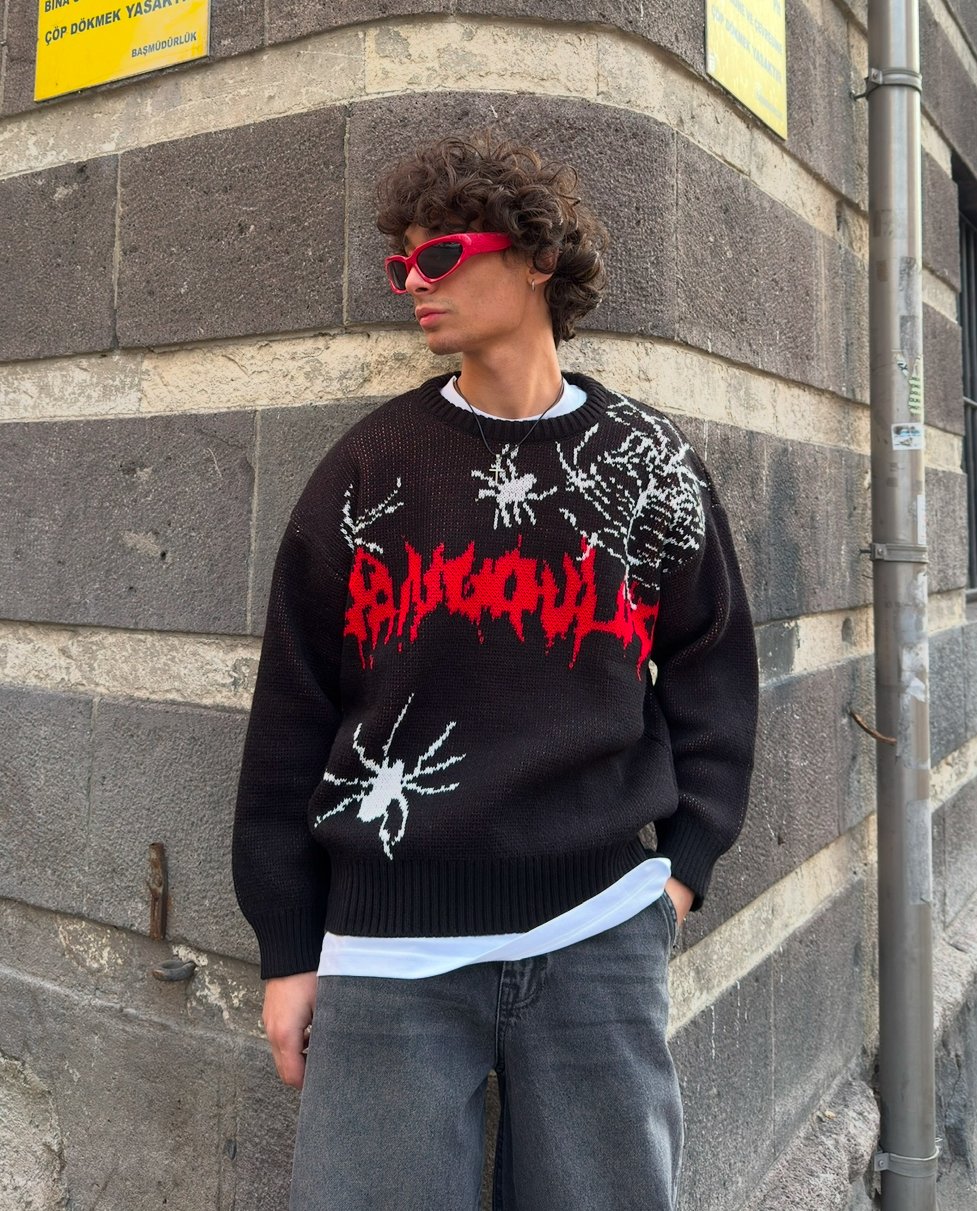 Dracula desenli Oversize Triko Kazak  - Siyah