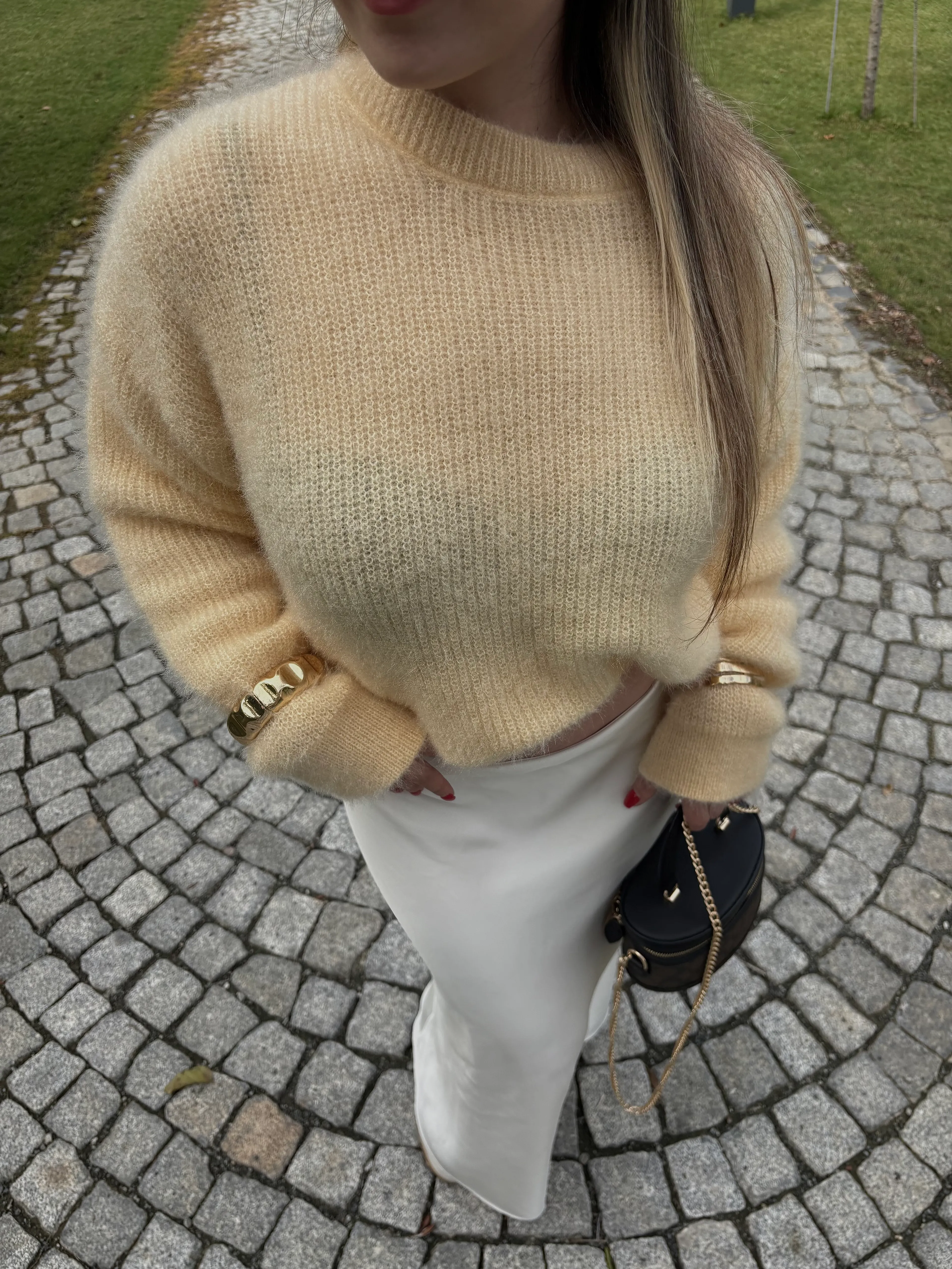 Premium Tereyağ Sarısı Kazak