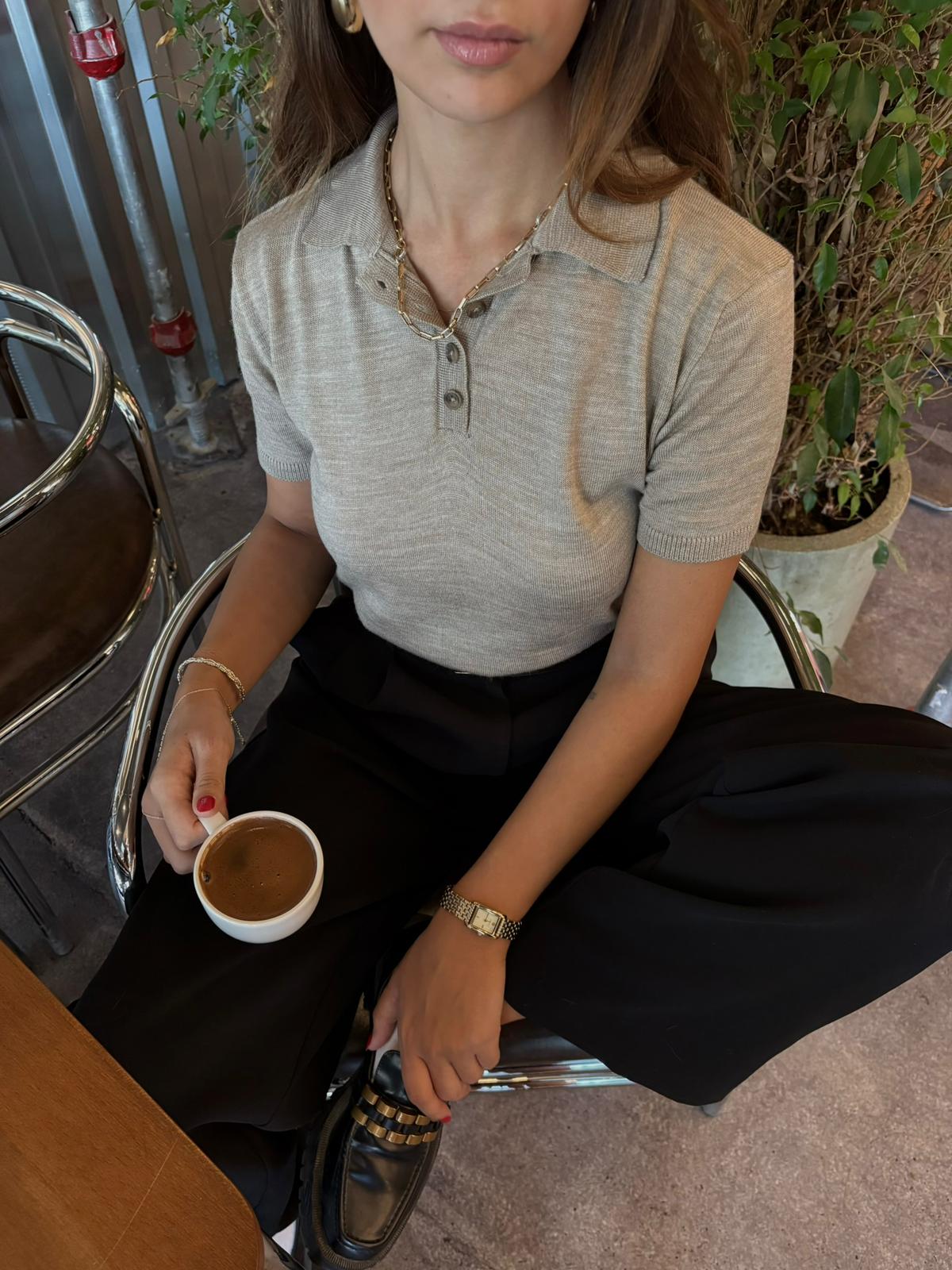 Polo Yaka Kısa Kollu Ekru Triko Bluz