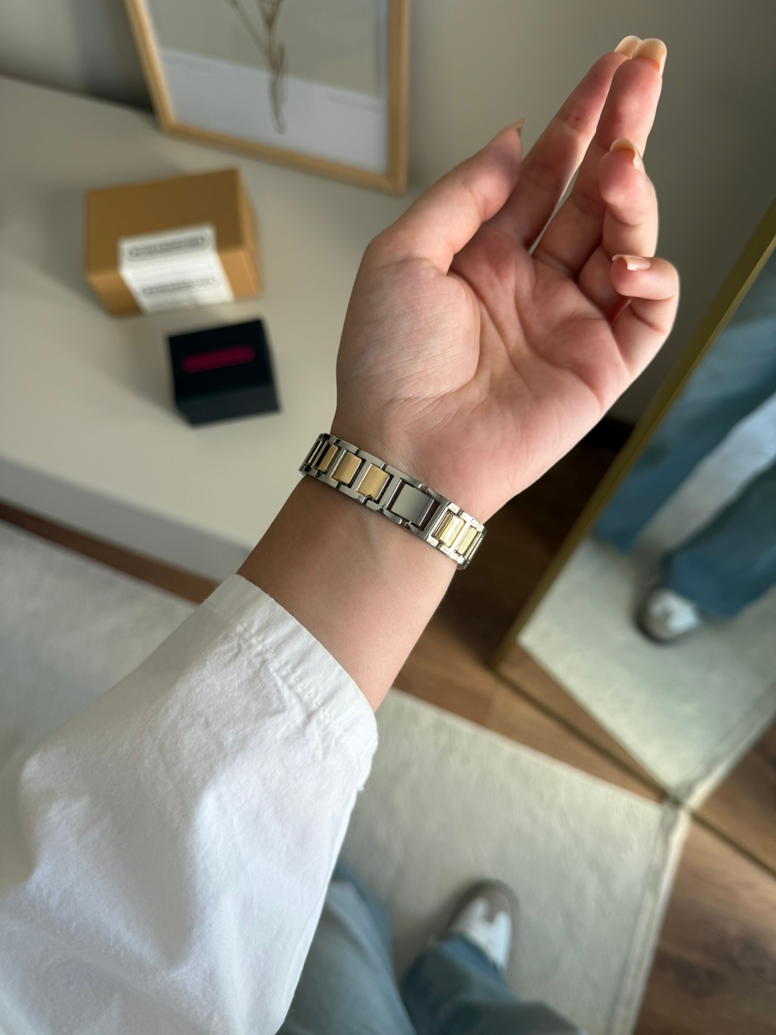 Vartine Muadil Model Kadın Kol Saati Gold-Gümüş (Beyaz Kadran)