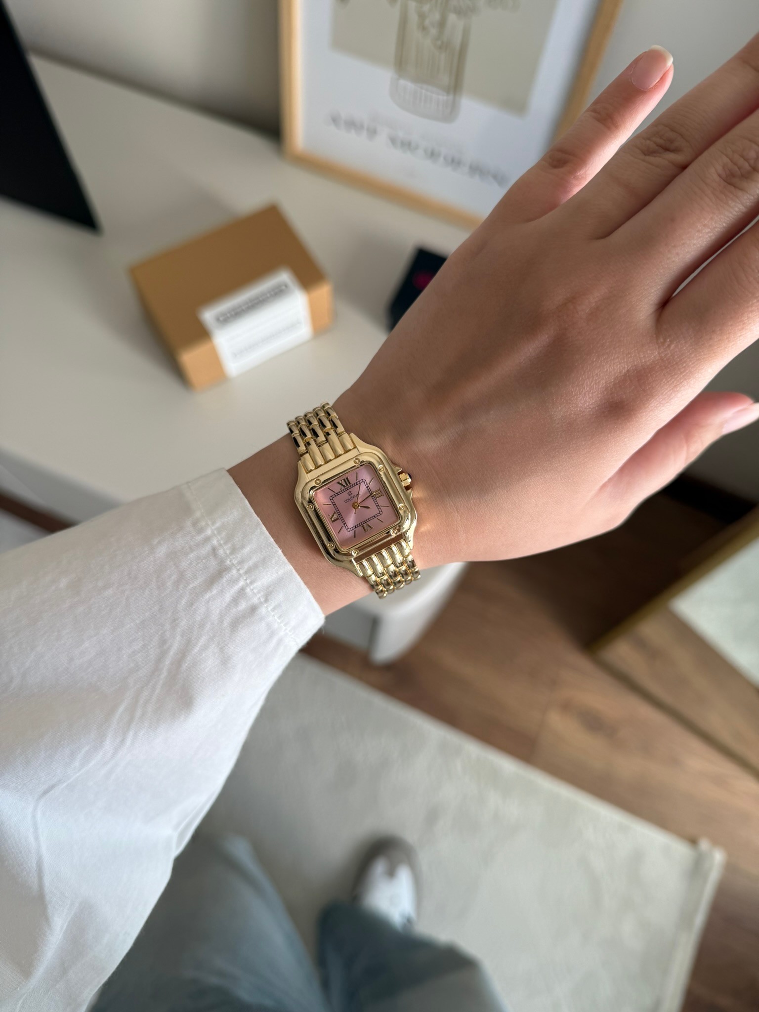 Velion Kare Kasa Orijinal Model Kadın Kol Saati Gold (Pembe Kasa)