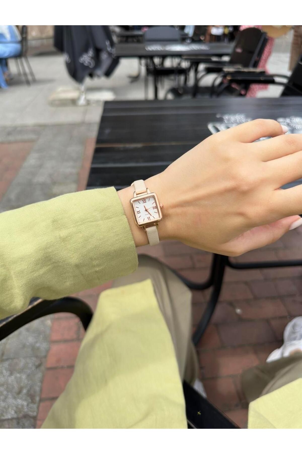 Gaeta Kare Özel Seri Kadın Krem Deri Minimal Vintage Yeni Sezon Rose Çerçeve Kol Saati