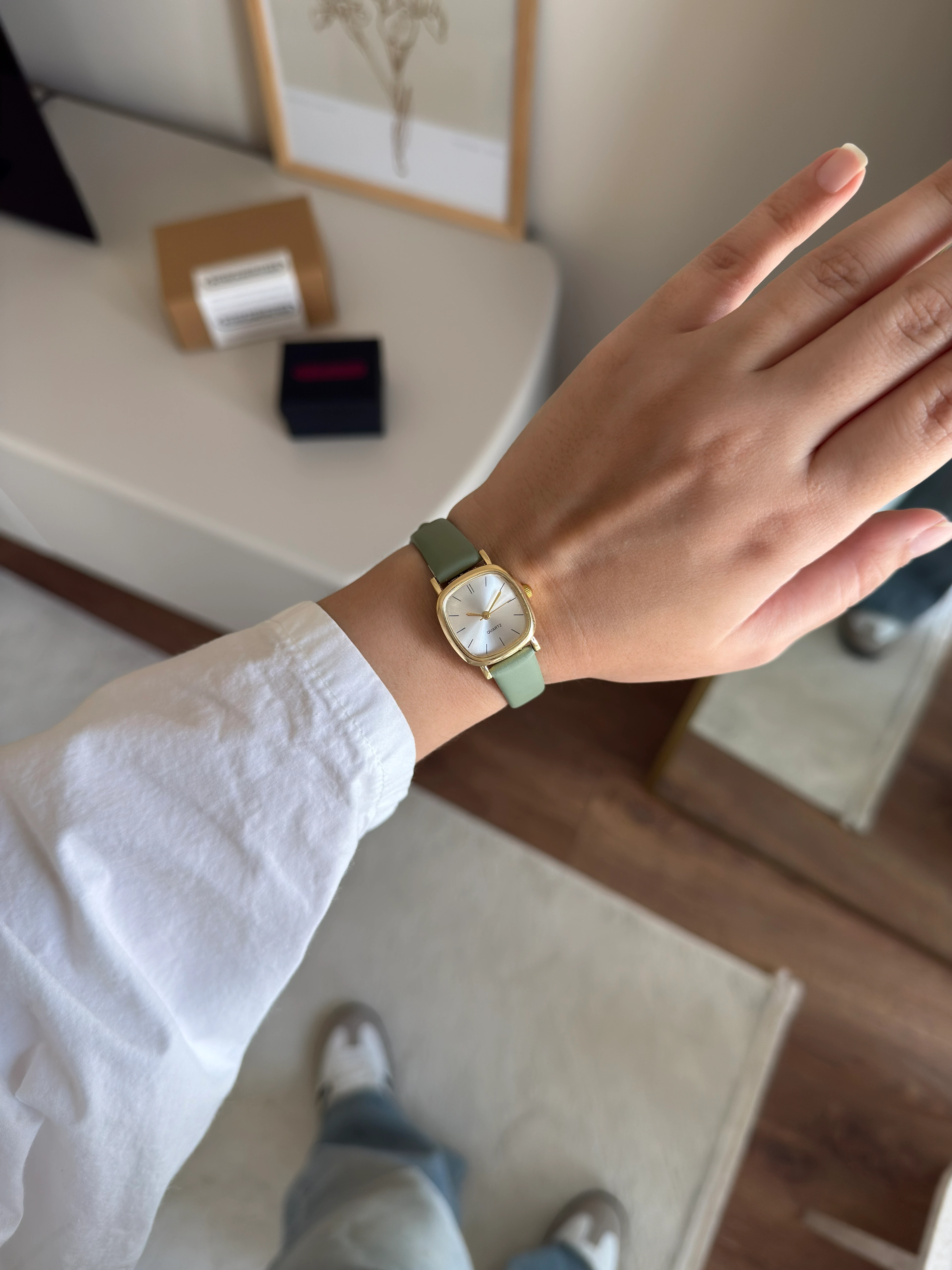 Tiny Minimal Deri Kayış Kadın Kol Saati - Yeşil