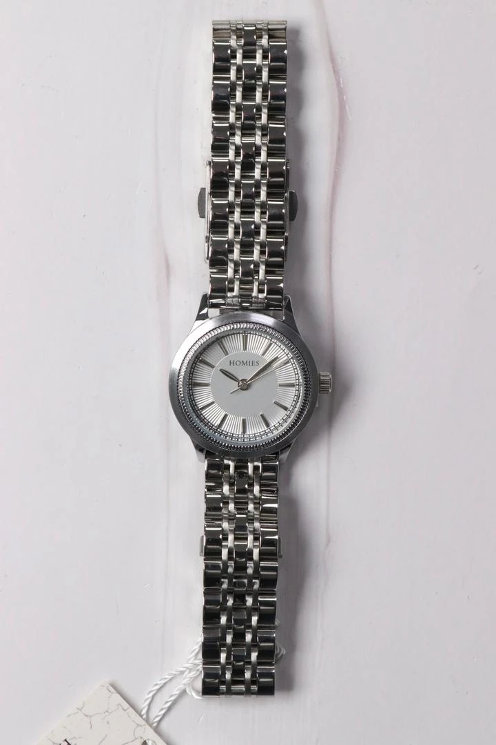 Homies Orijinal Model Mekanizma Garantili Kadın Kol Saati Gümüş Kordon (Beyaz Kadran)