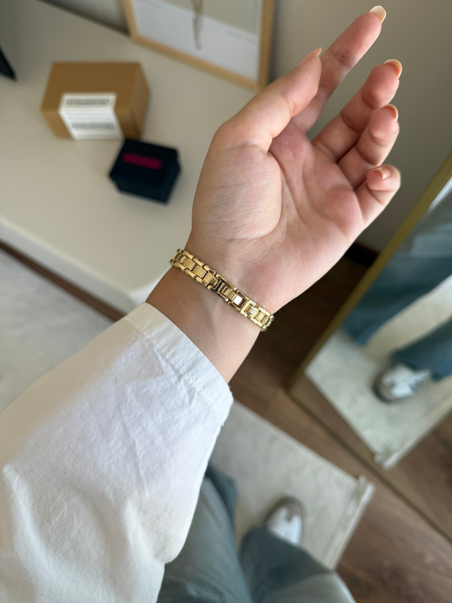 Mishe Minik Kalp Charmlı Kadın Kol Saati Gold (Gold Kadran)