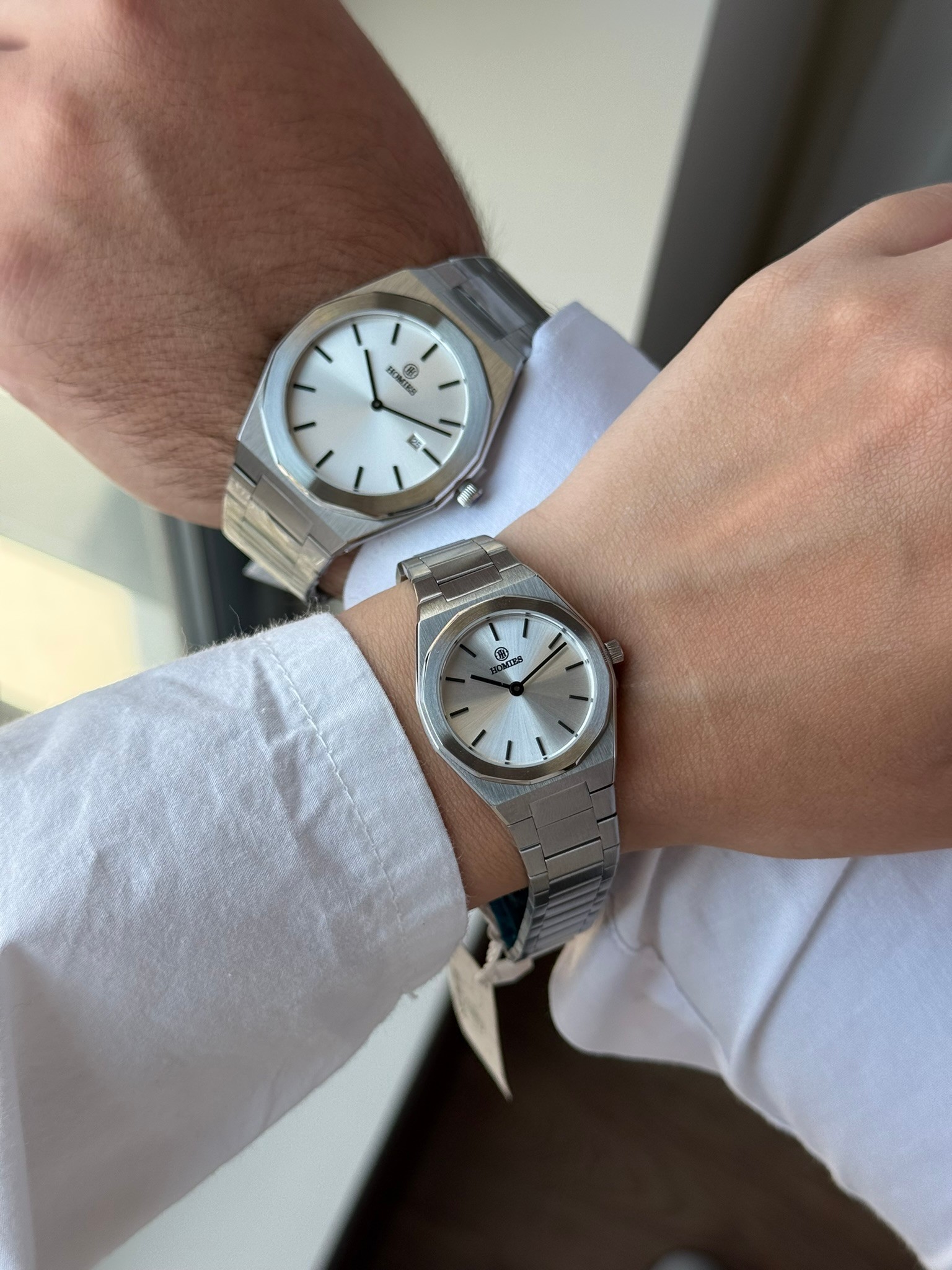 Homies Garantili Premium Çift Saati Gümüş (Beyaz Kadran Siyah İndeks) RSHMS-258