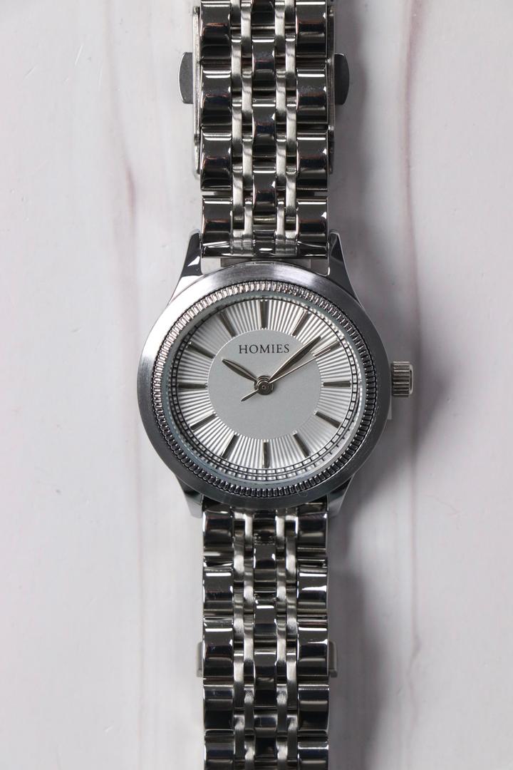 Homies Orijinal Model Mekanizma Garantili Kadın Kol Saati Gümüş Kordon (Beyaz Kadran)