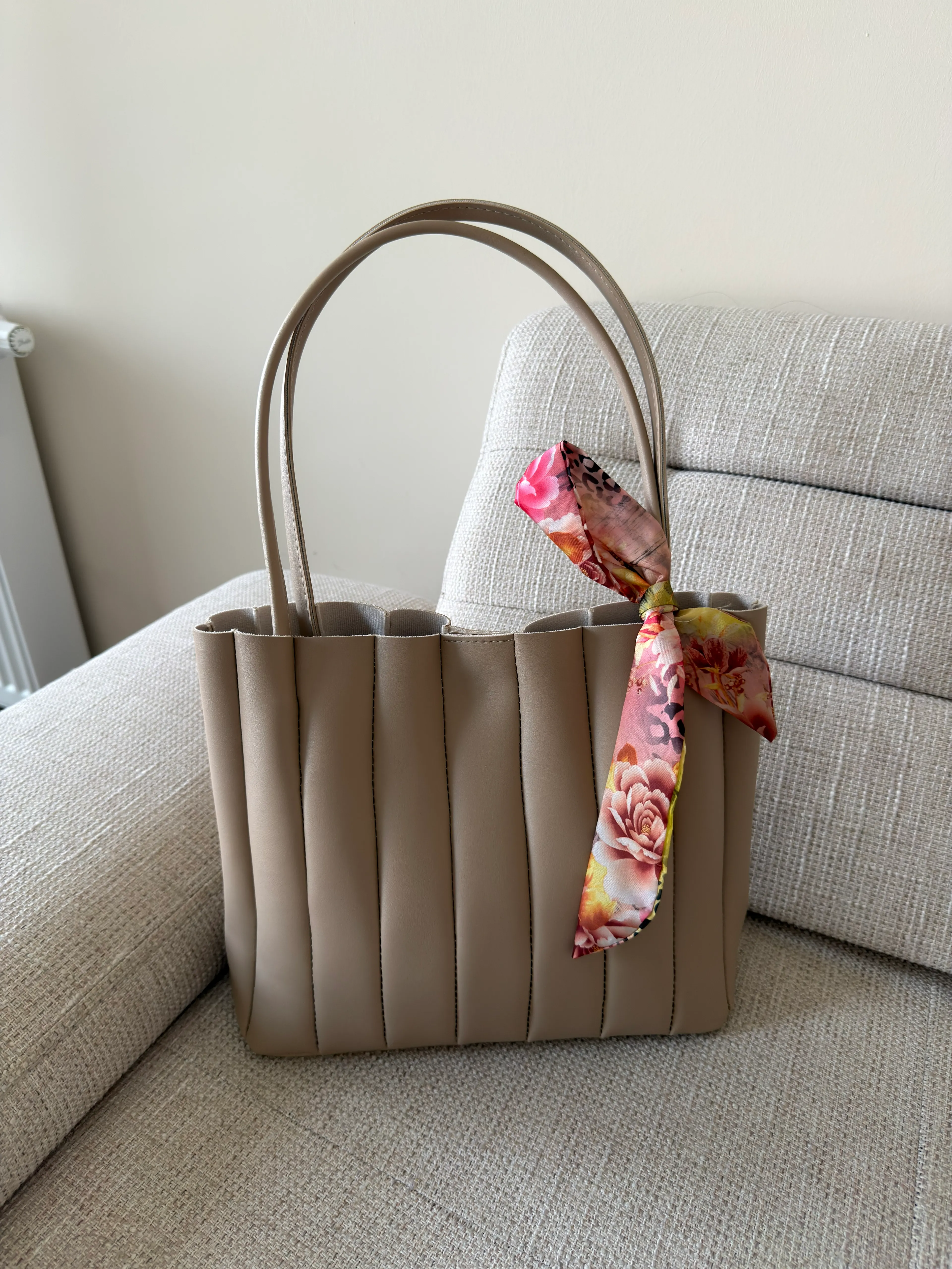 Poffey Fularlı ve Makyaj Çantası Hediyeli Kadın Çanta