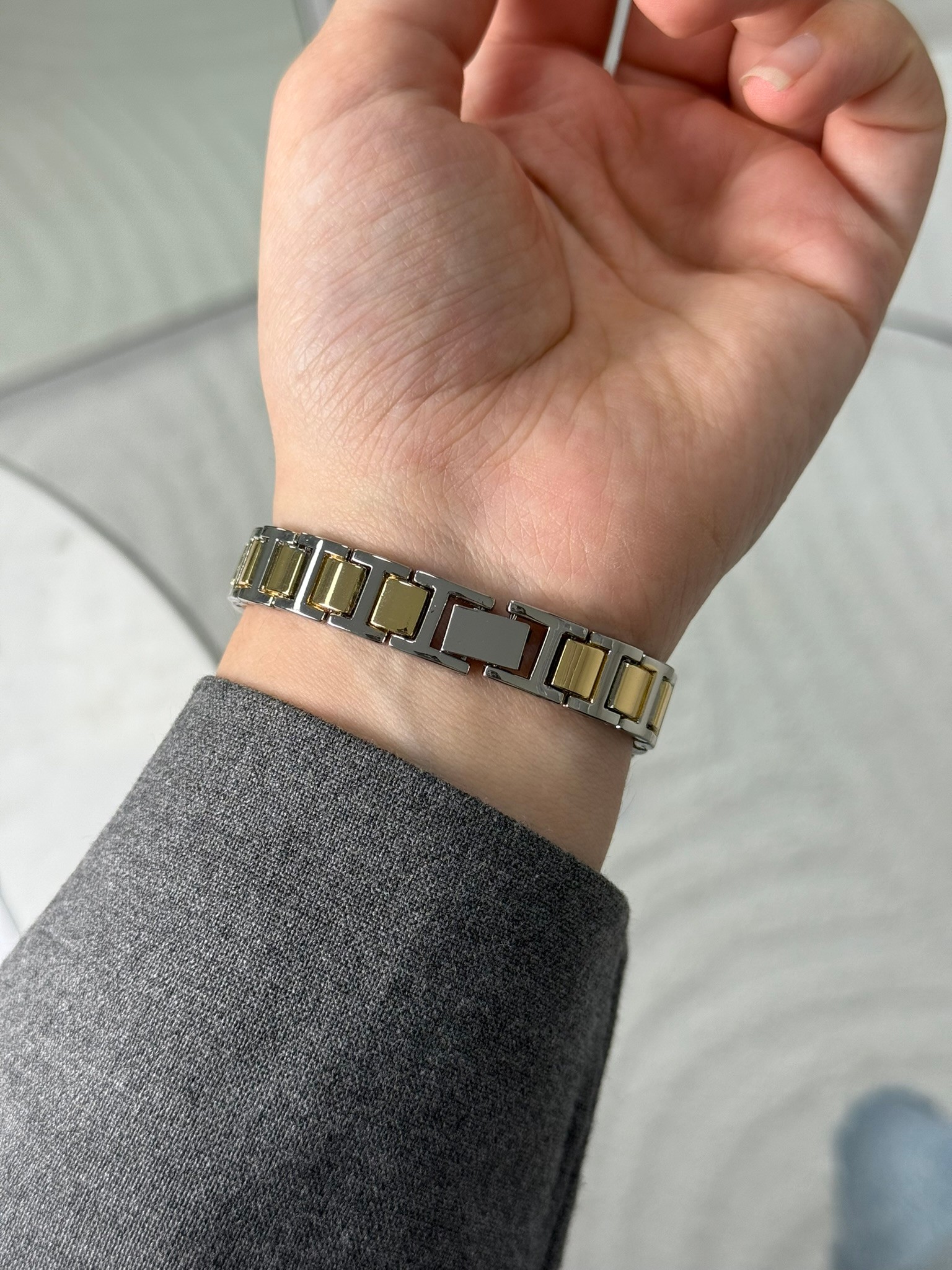 Badisse Yeni Sezon Oval Kasa Kadın Kol Saati Gold-Gümüş (Beyaz Kadran)
