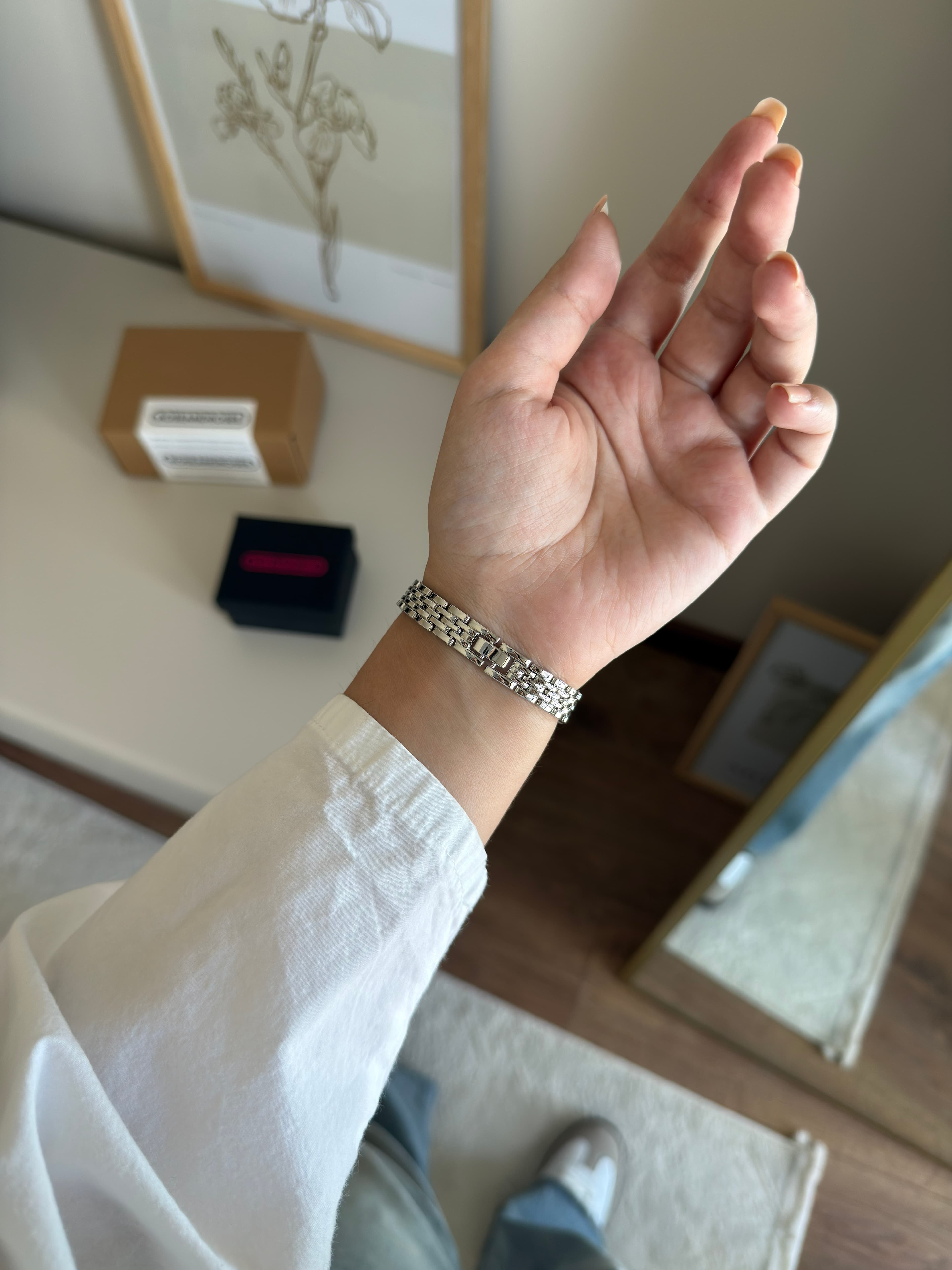 Roflex Minimal Yeni Sezon Kadın Kol Saati Gümüş (Beyaz Kadran)