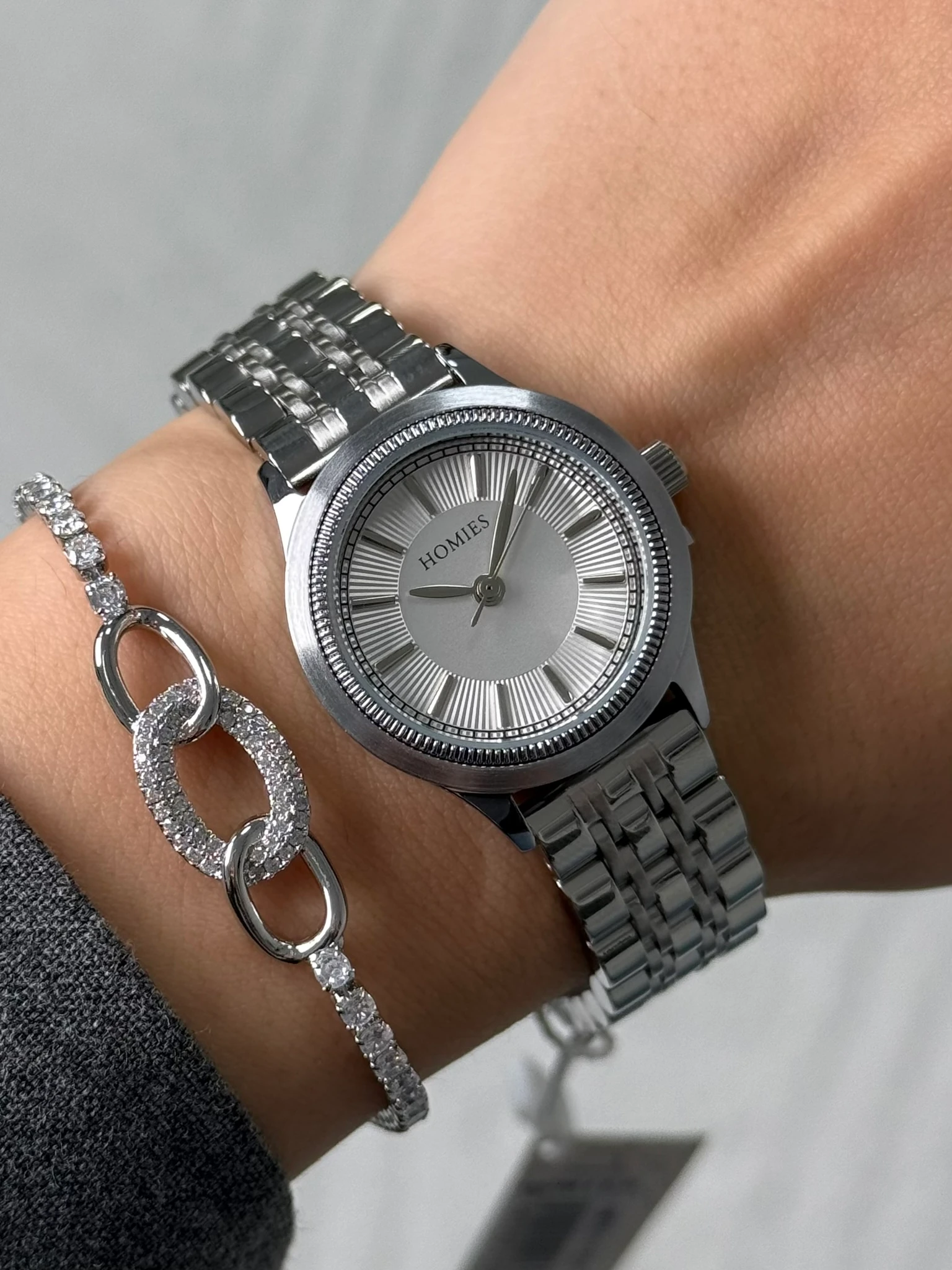 Homies Orijinal Model Mekanizma Garantili Kadın Kol Saati Gümüş Kordon (Beyaz Kadran)