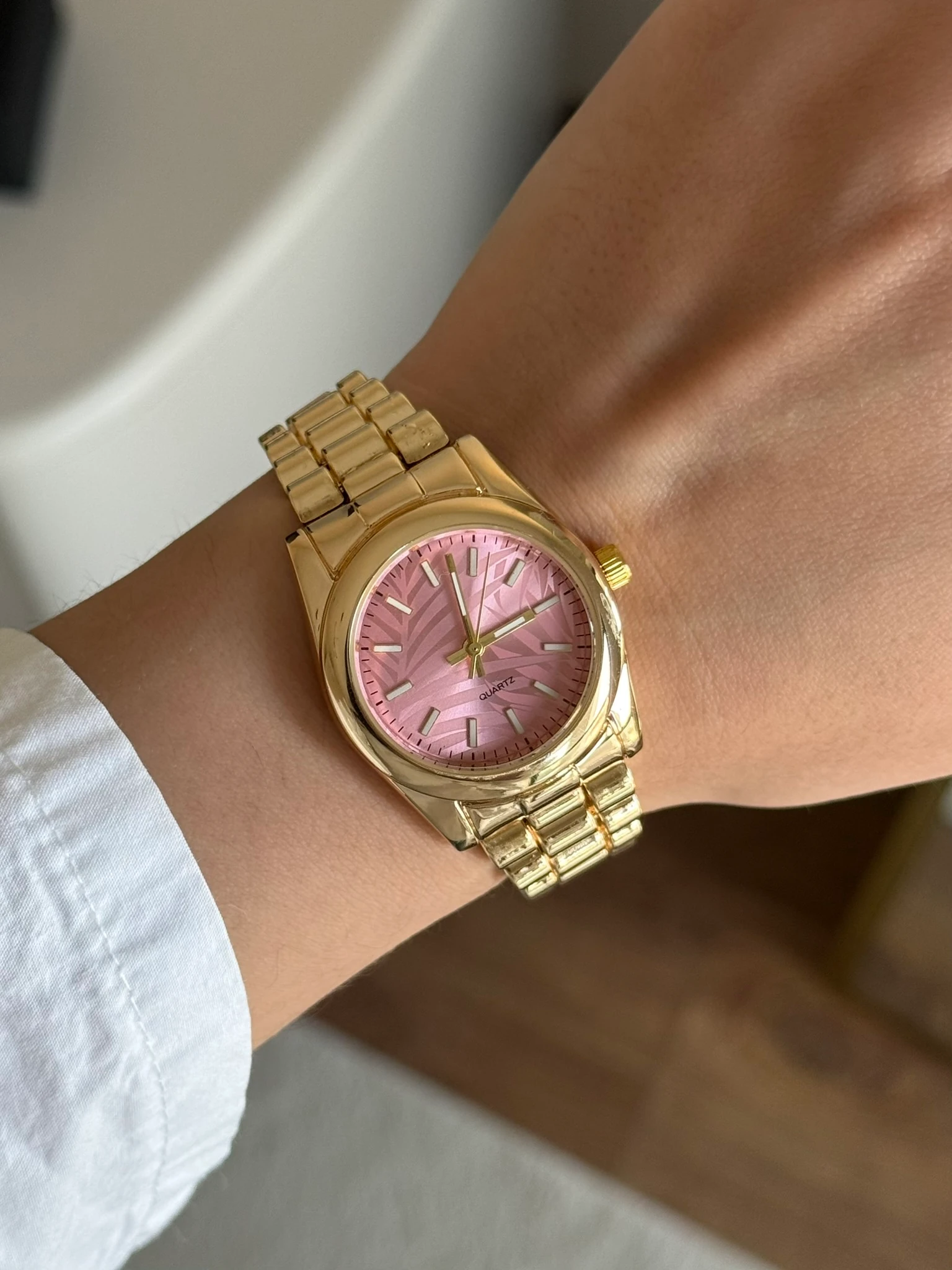 Farbesa Desenli Kadran Kadın Kol Saati - Gold-Pembe Kadran