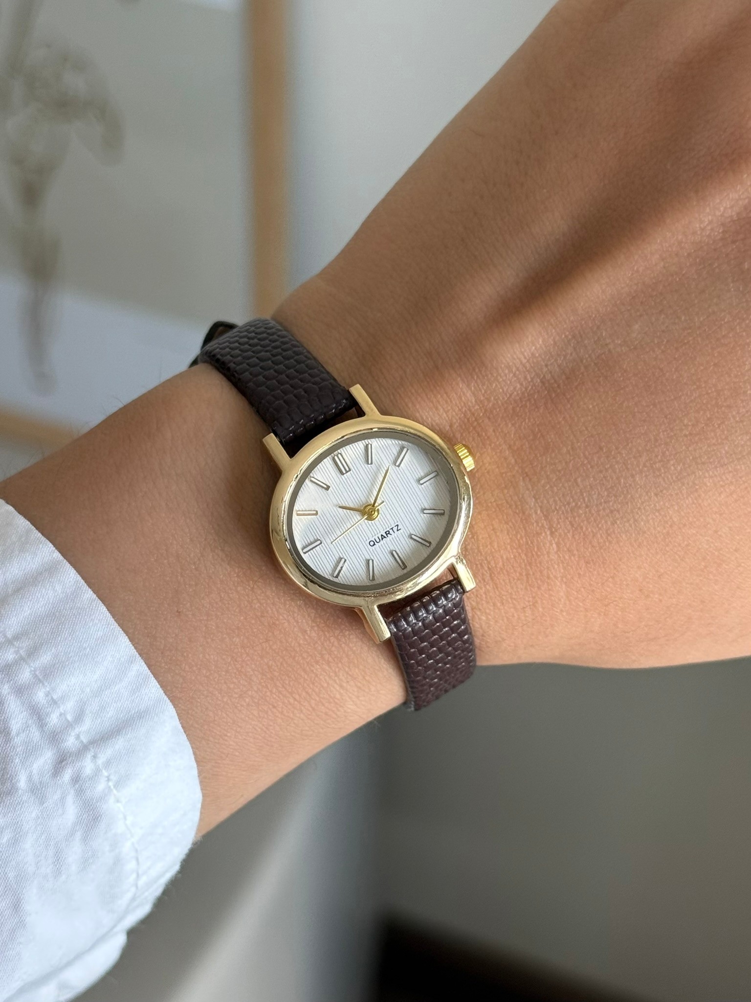 Gibsi Vintage Model Yeni Sezon Deri Kayış Kadın Kol Saati Kahverengi