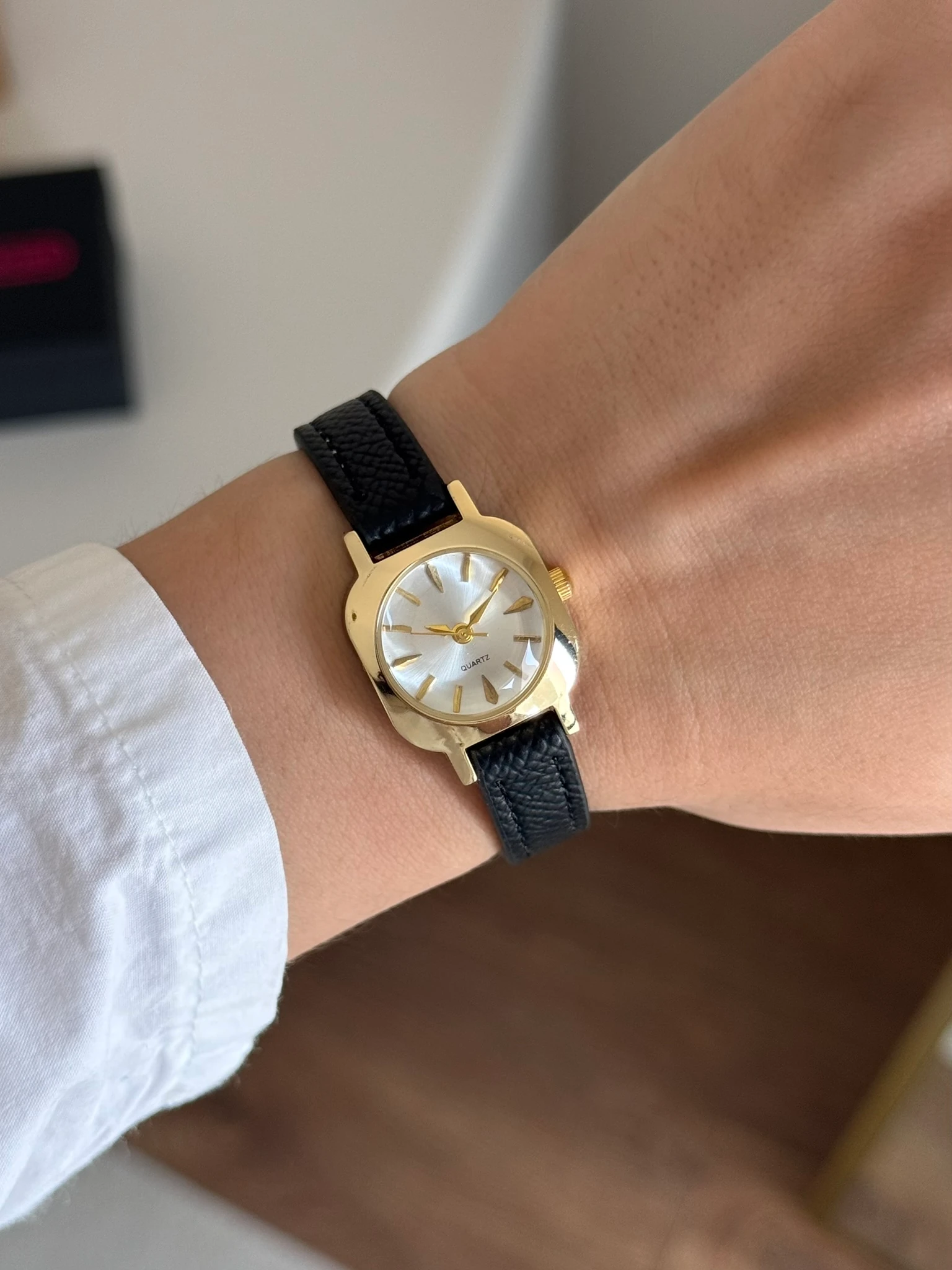 Bowie Vintage Model Deri Kayış Kadın Kol Saati - Siyah