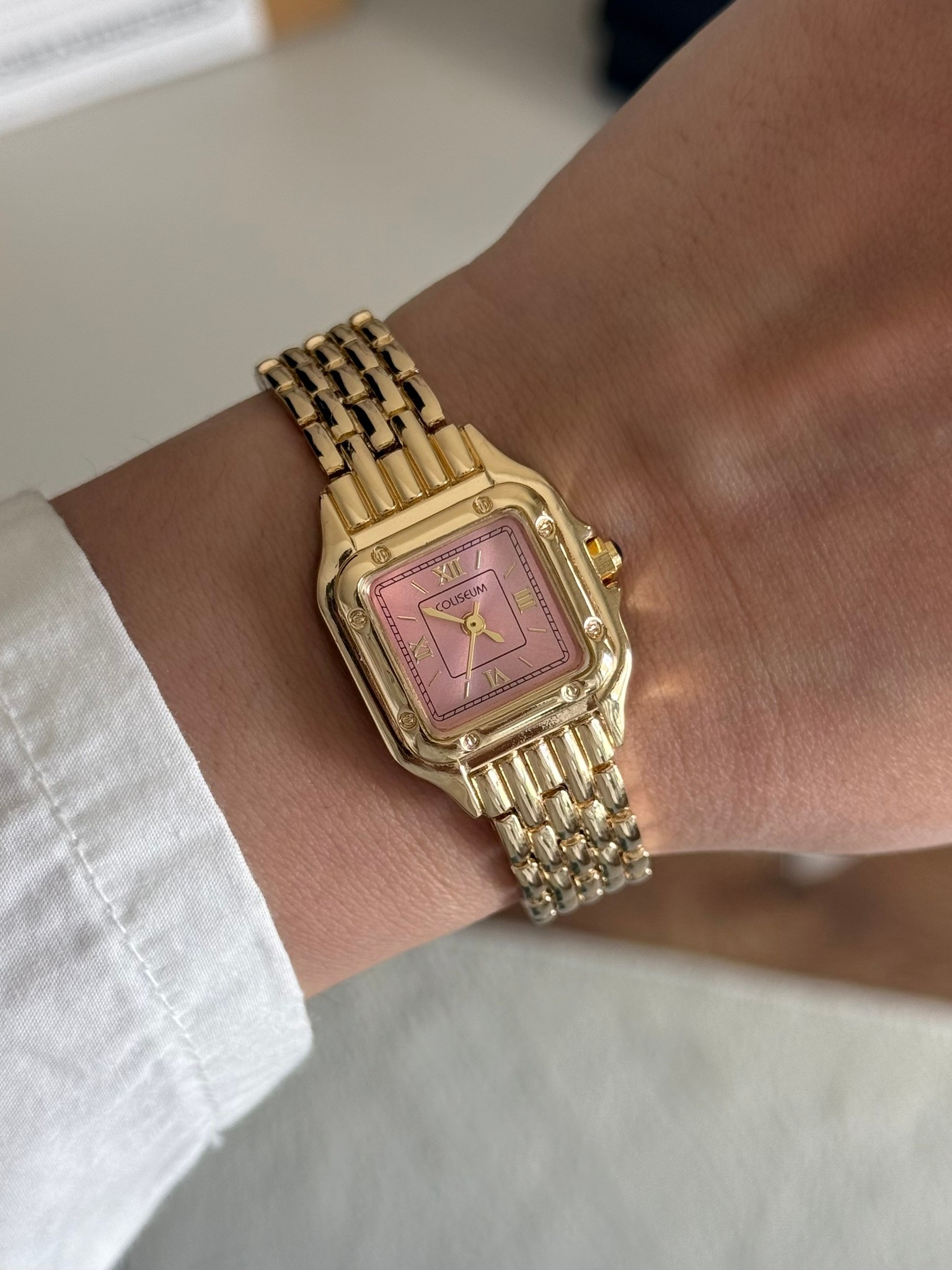 Vivine Minimal Kare Kasa Kadın Kol Saati Gold (Pembe Kadran)