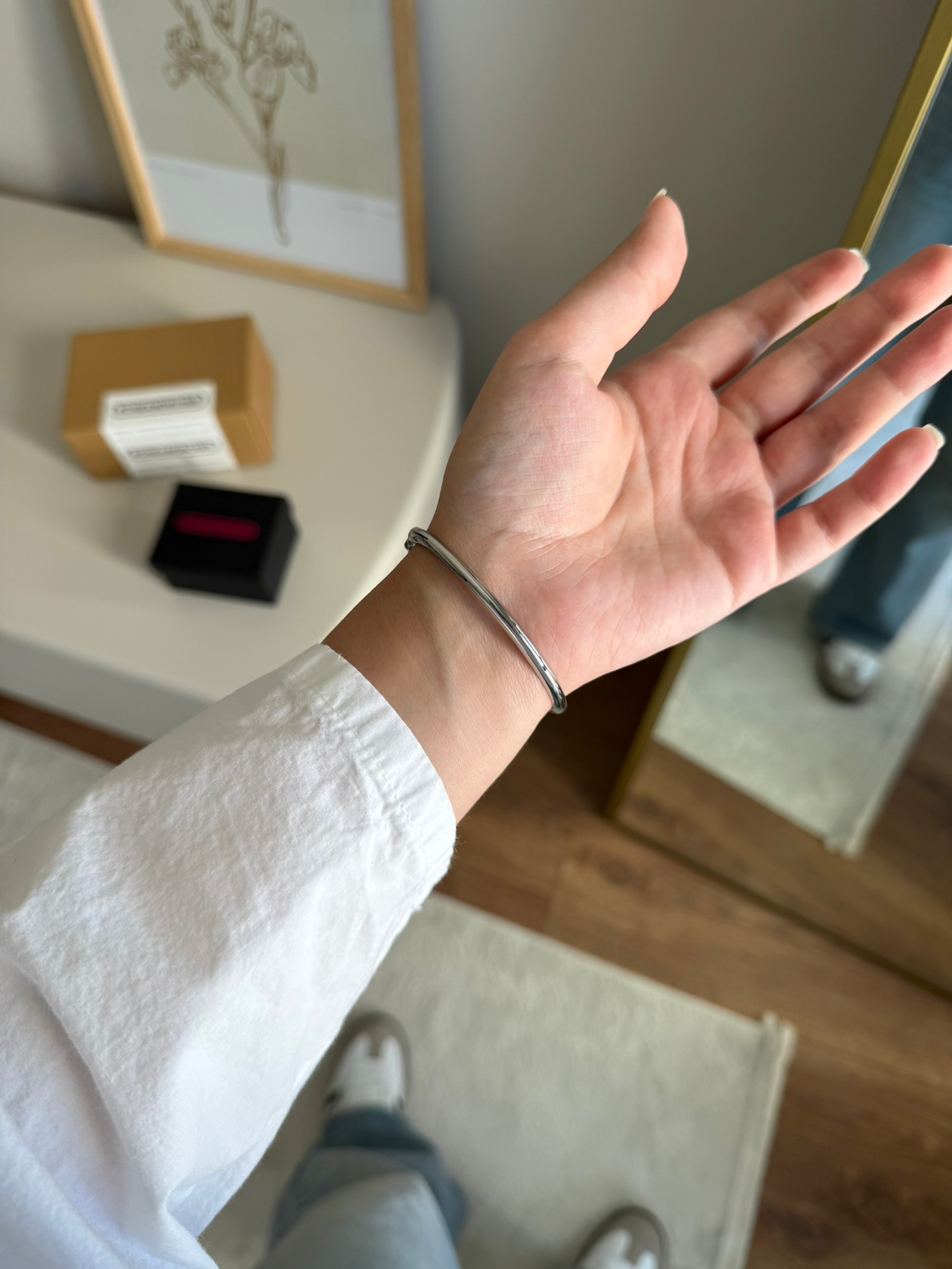 Healsena Kalpli Renkli Taş Kelepçe Bileklik Gümüş