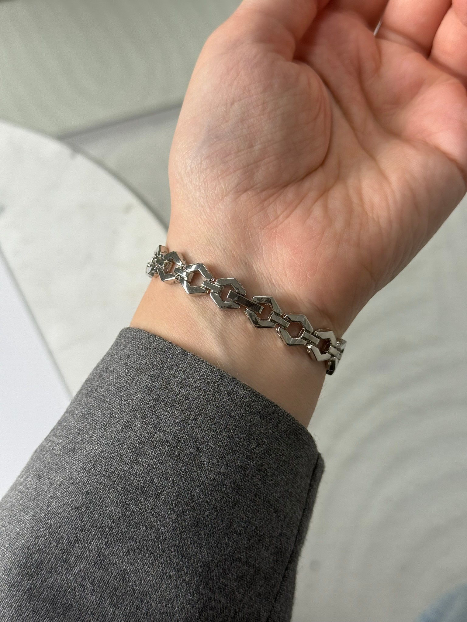Frany Tasarım Kordon Yuvarlak Kasa Kadın Kol Saati Gümüş (Yeşil Kadran)