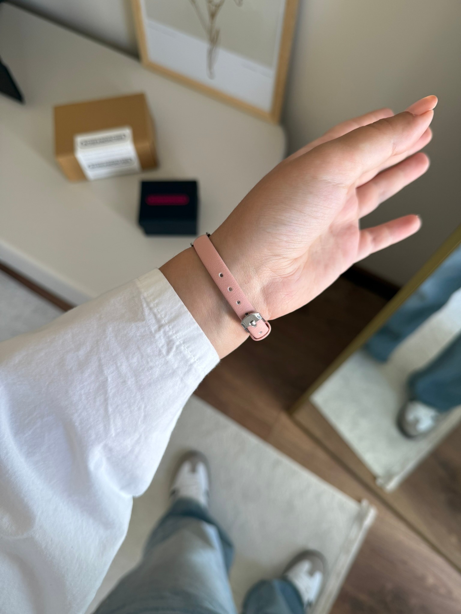 Bonissa Minimal Deri Kayış Kadın Kol Saati Pembe (Pembe Kadran Gümüş Kasa)