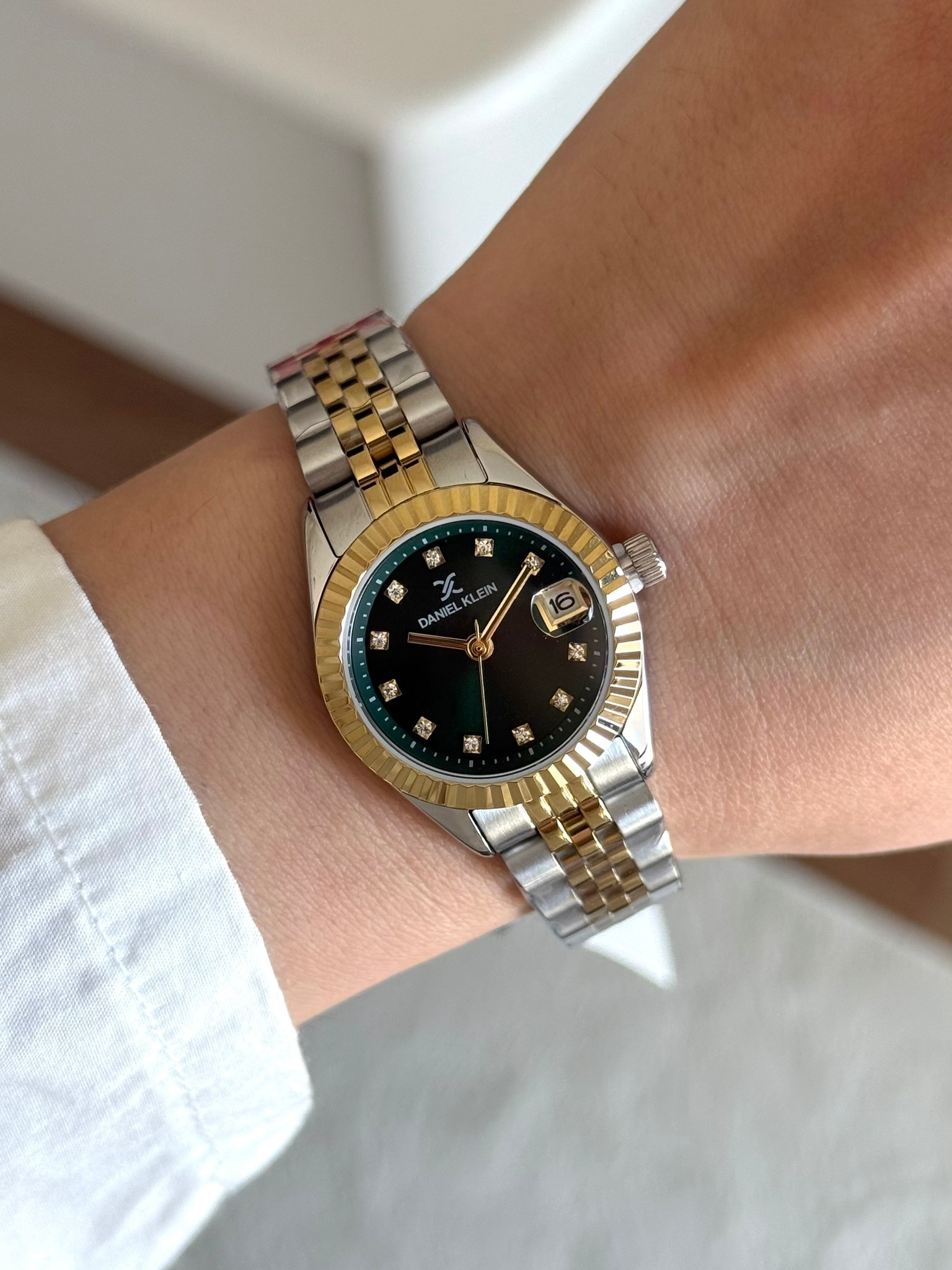 Daniel Klein Garantili Premium Kadın Kol Saati Gold-Gümüş Renk (Yeşil Kadran) RSDK-126