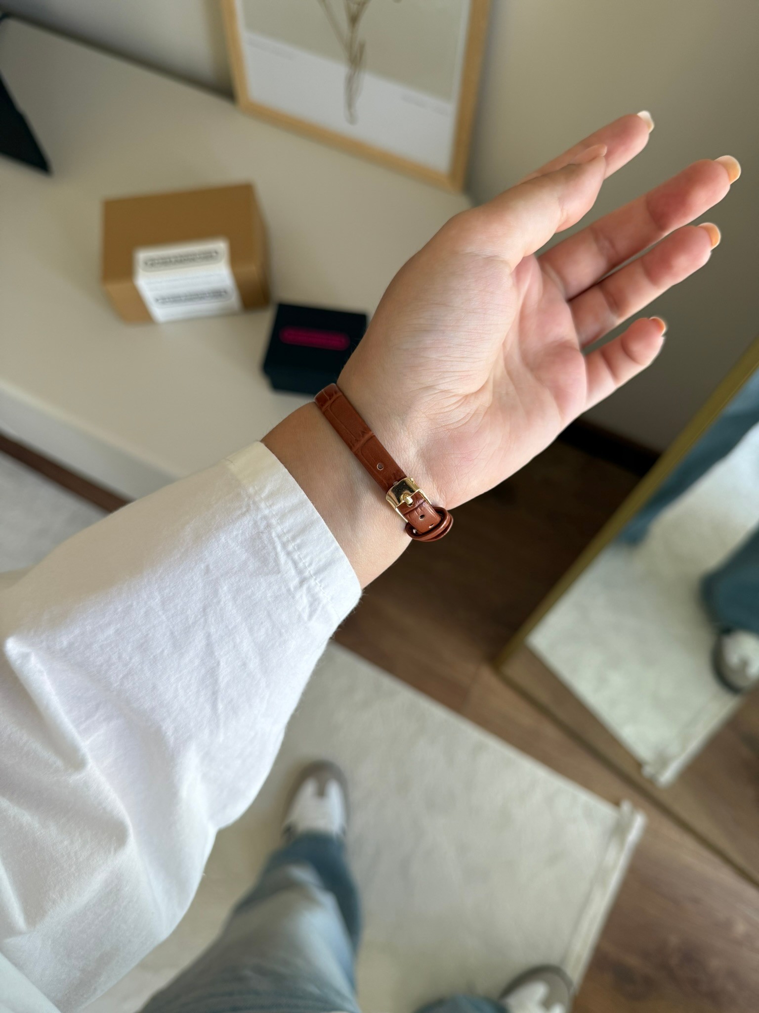 Coop Minimal Yuvarlak Deri Kayış Kadın Kol Saati Taba