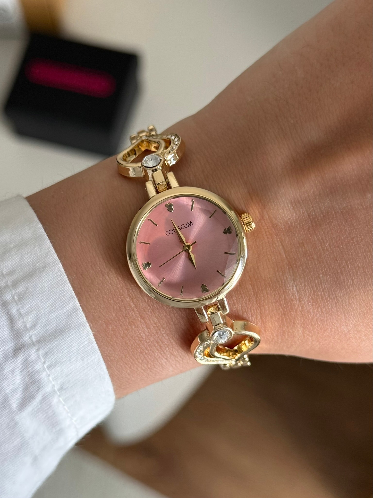 Loven Özel Tasarım Kadran Vintage Kalp Detay Kadın Kol Saati Gold (Pembe Kadran)