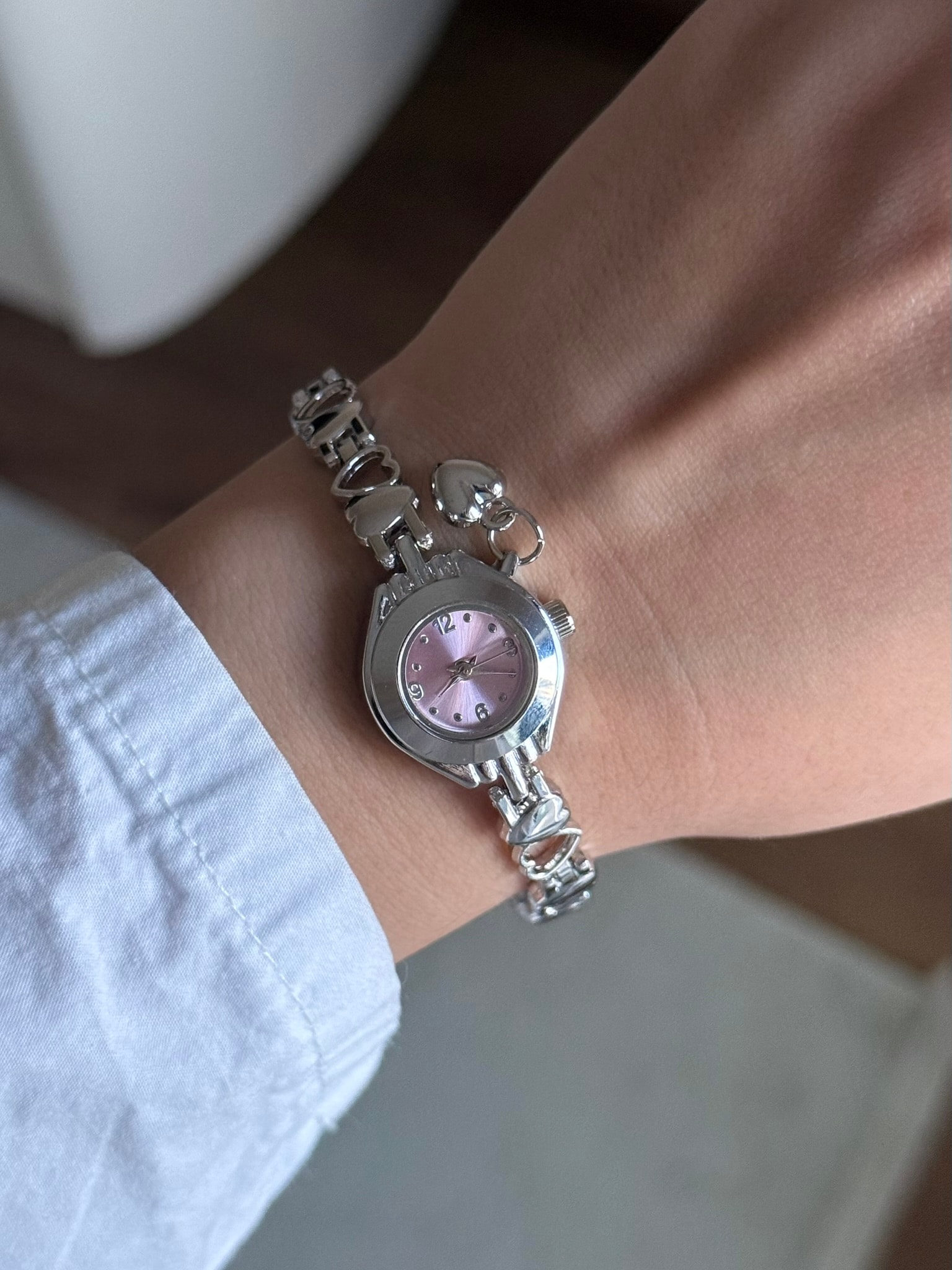 Gümüş-Pembe Kadran