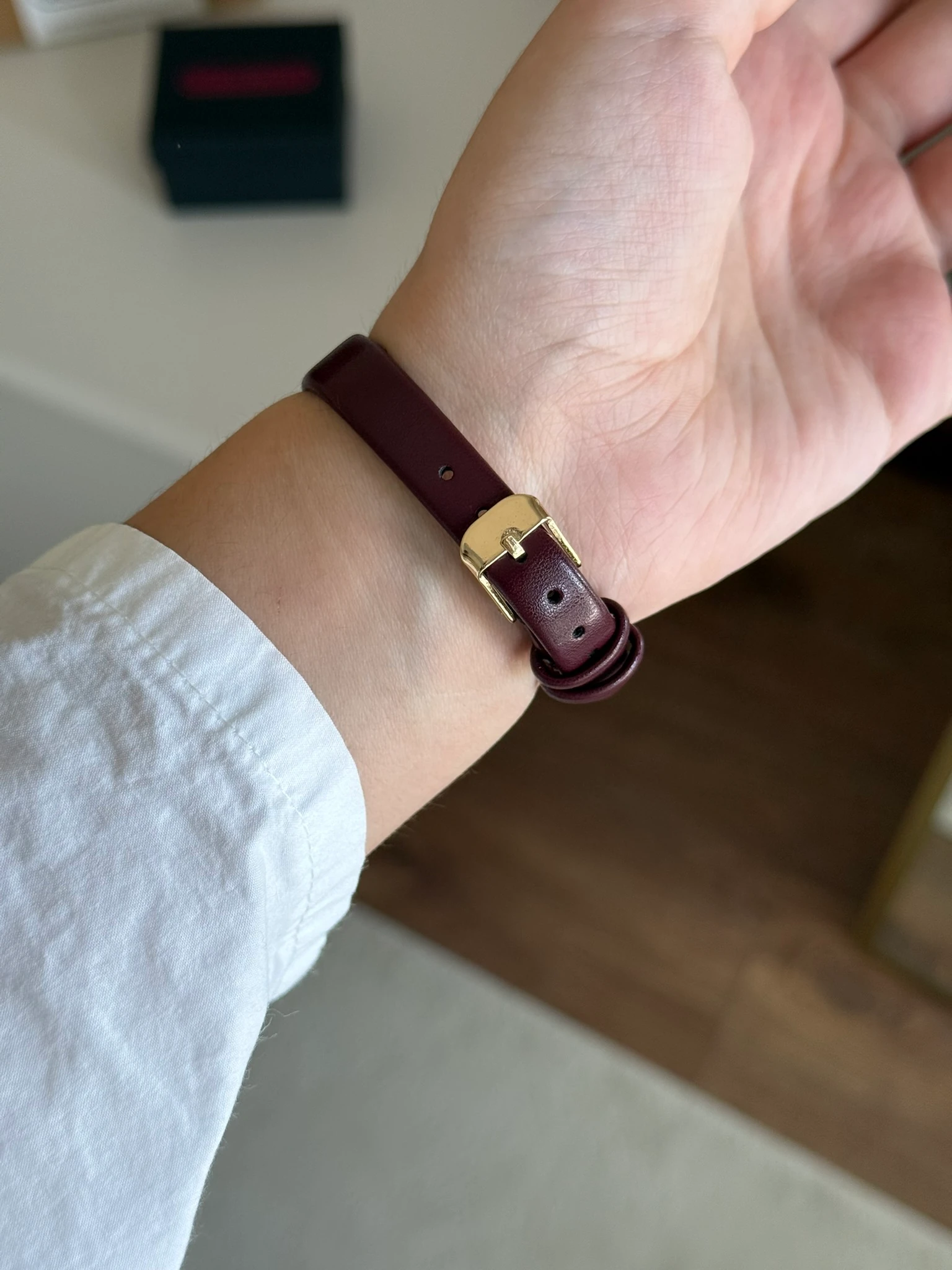 Tiny Minimal Deri Kayış Kadın Kol Saati - Bordo