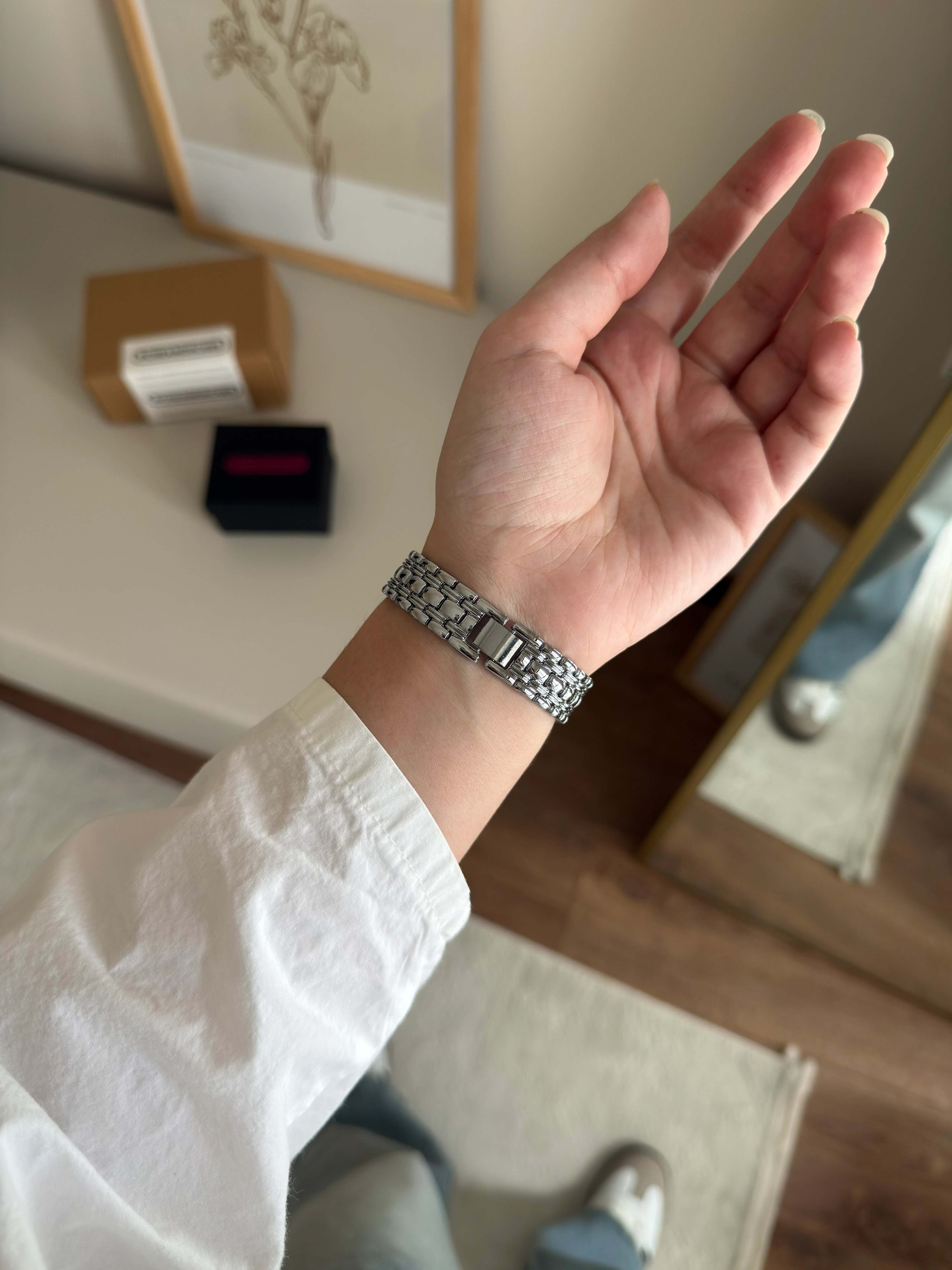 Noriko Basic Tasarım Kadın Kol Saati - Gümüş-Lacivert Kadran