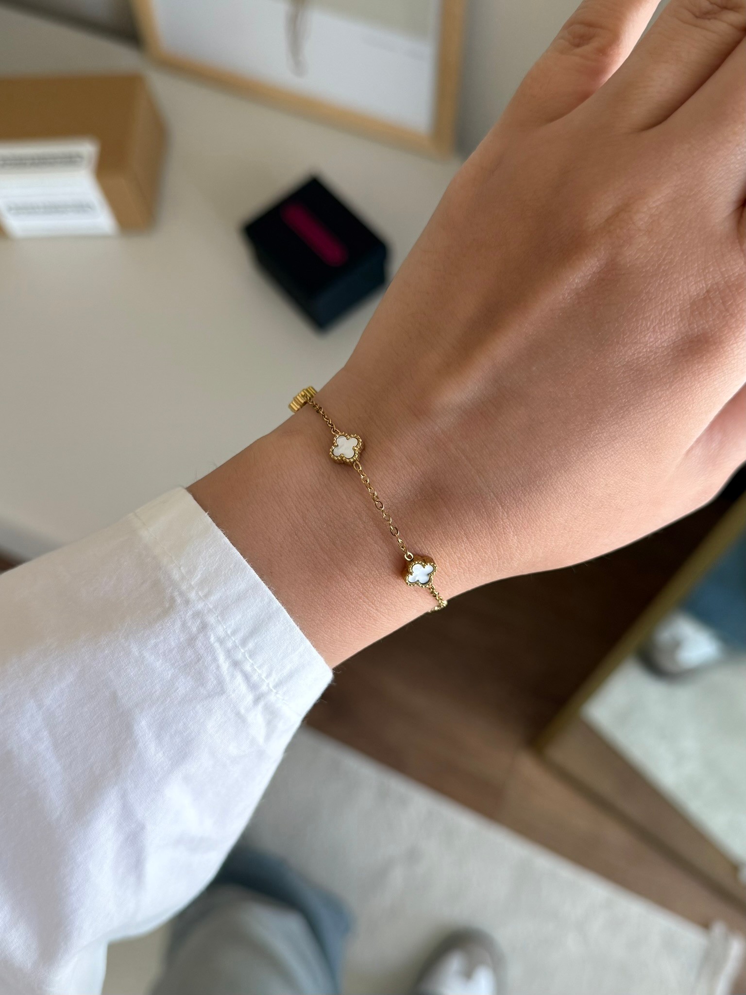 Mini VC Orijinal Model Bileklik Gold Beyaz